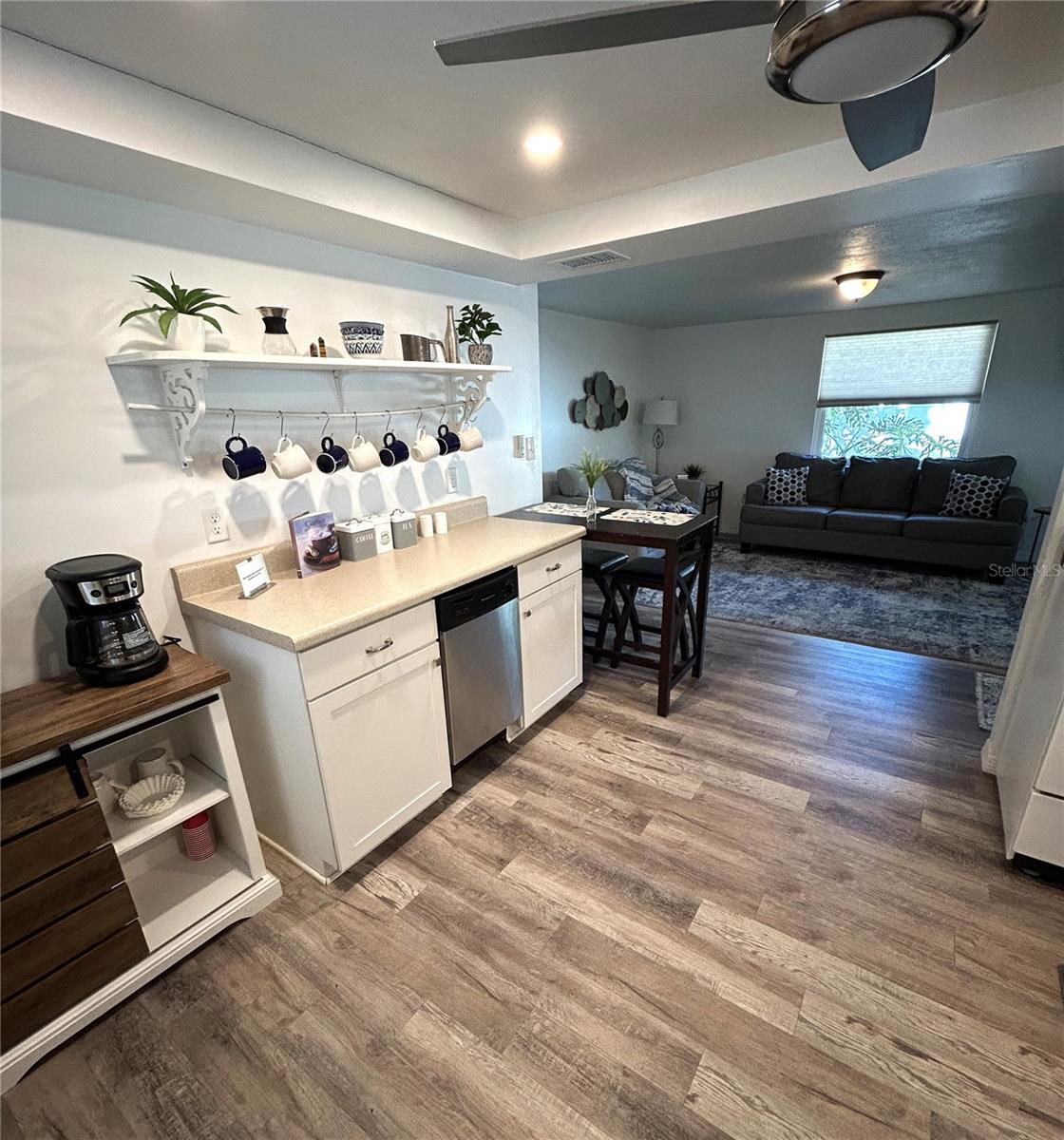 970 S ALLENDALE AVE, SARASOTA, FL, 34237