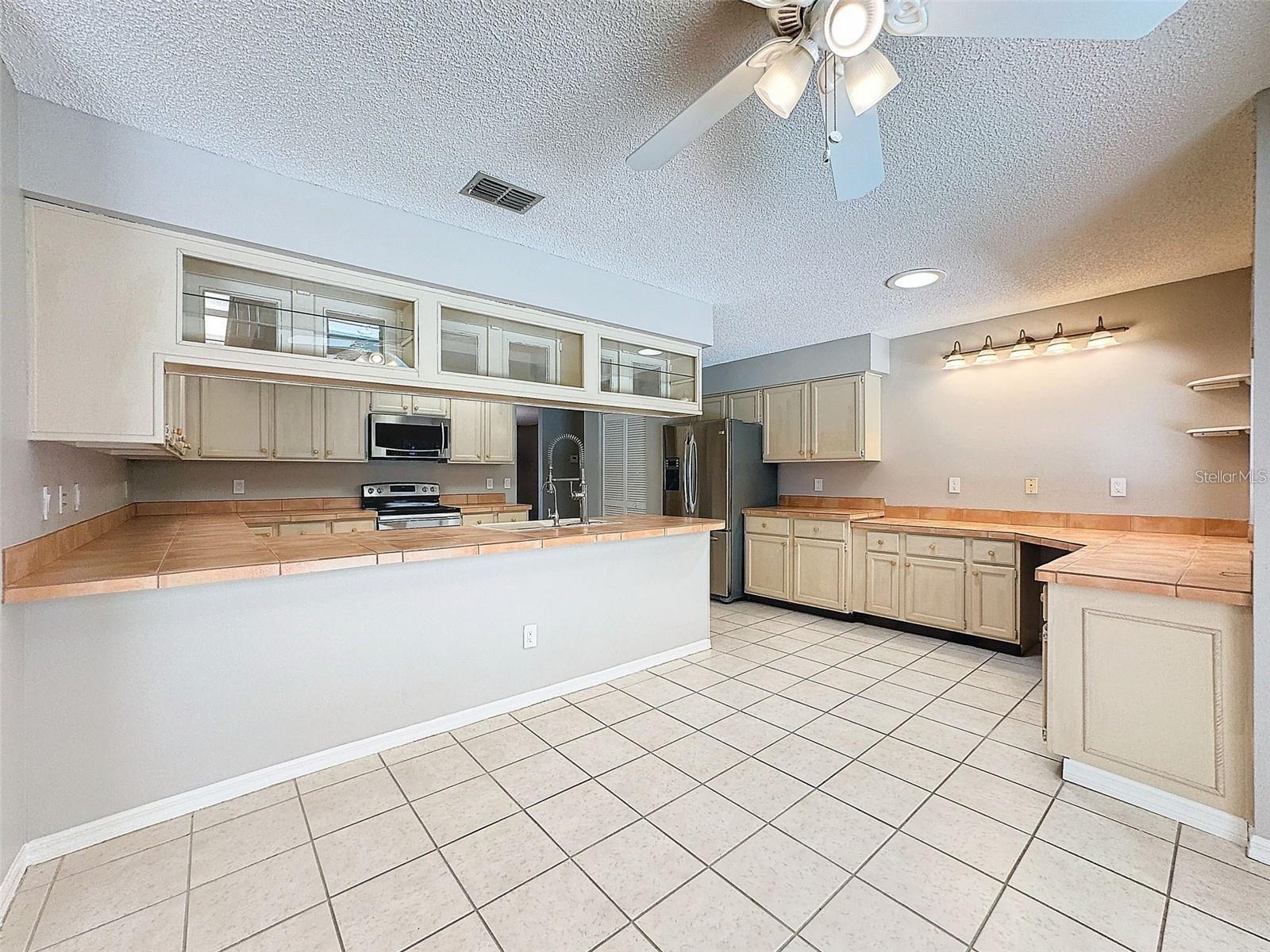 6214 IROQUOIS CT, ODESSA, FL, 33556