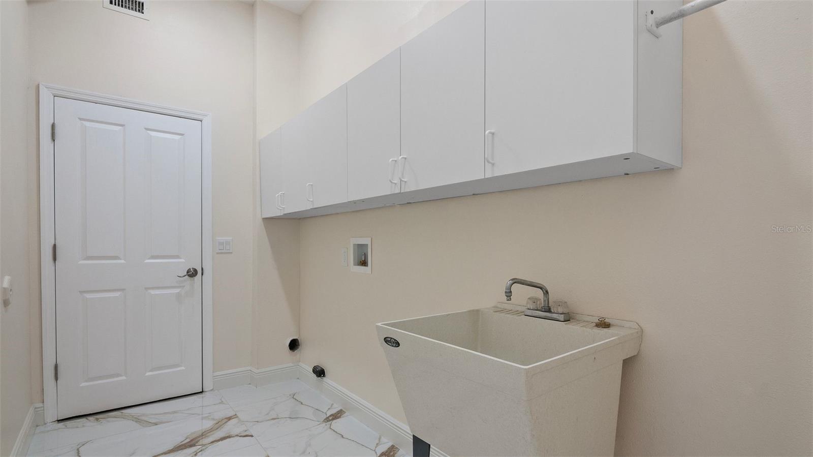 2397 RIVER TREE CIR, SANFORD, FL, 32771