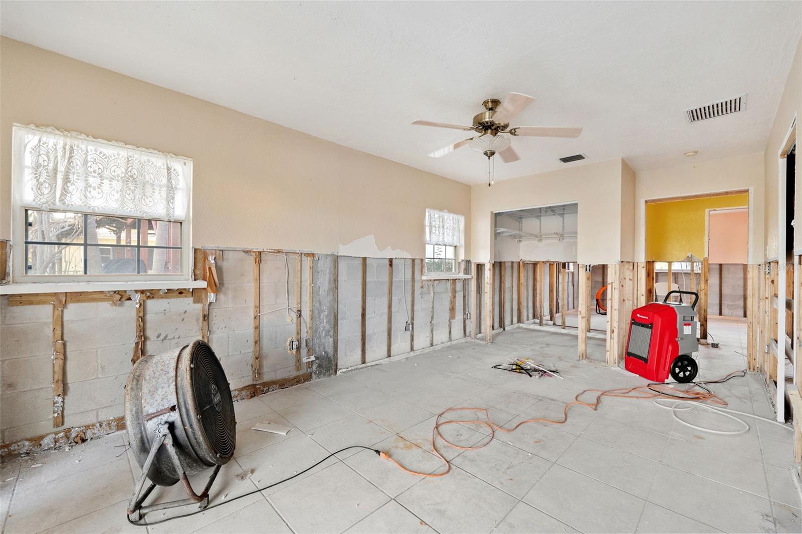 129 WALL ST, REDINGTON SHORES, FL, 33708