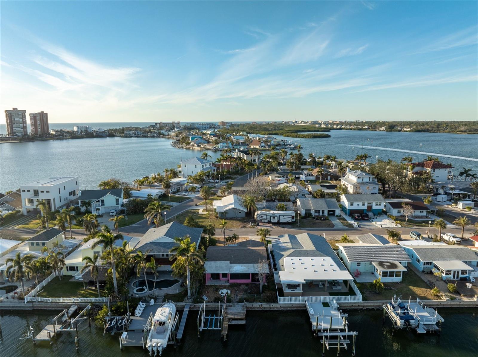 129 WALL ST, REDINGTON SHORES, FL, 33708