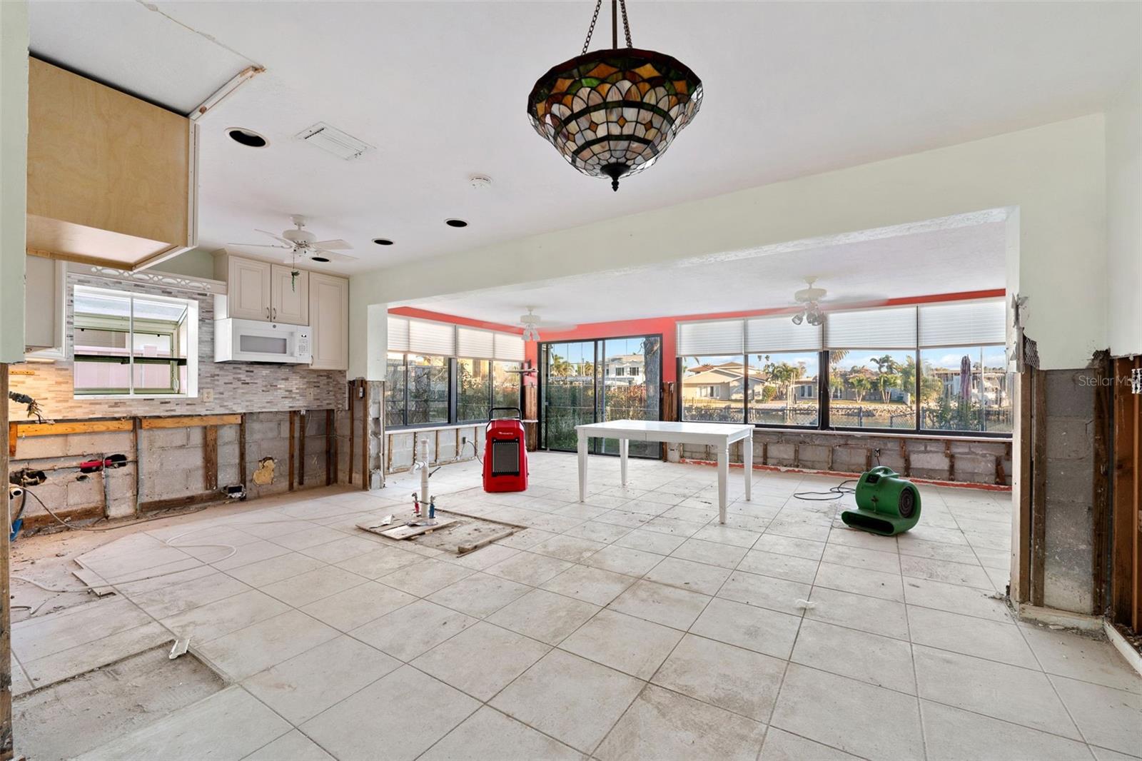 129 WALL ST, REDINGTON SHORES, FL, 33708