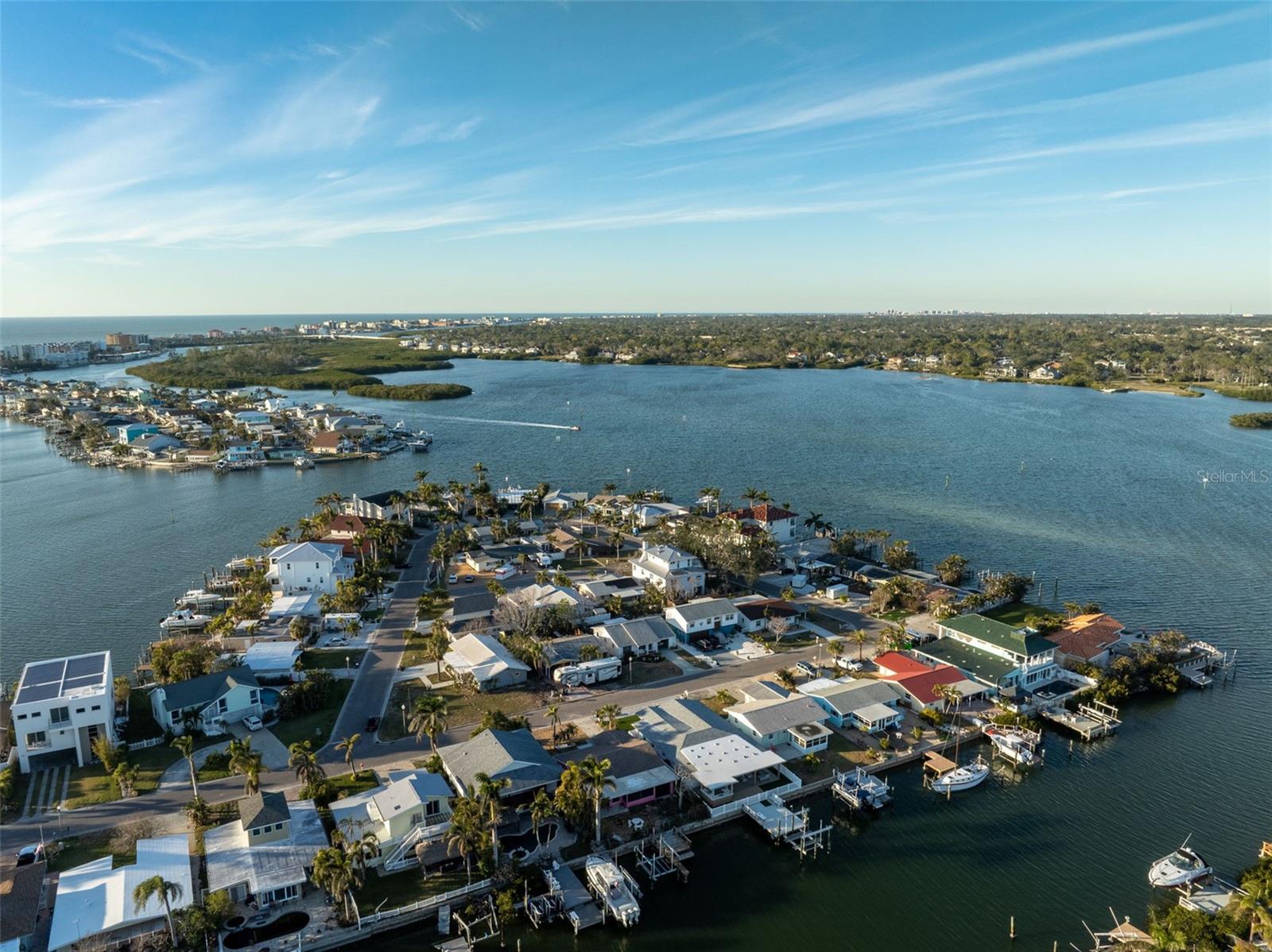 129 WALL ST, REDINGTON SHORES, FL, 33708