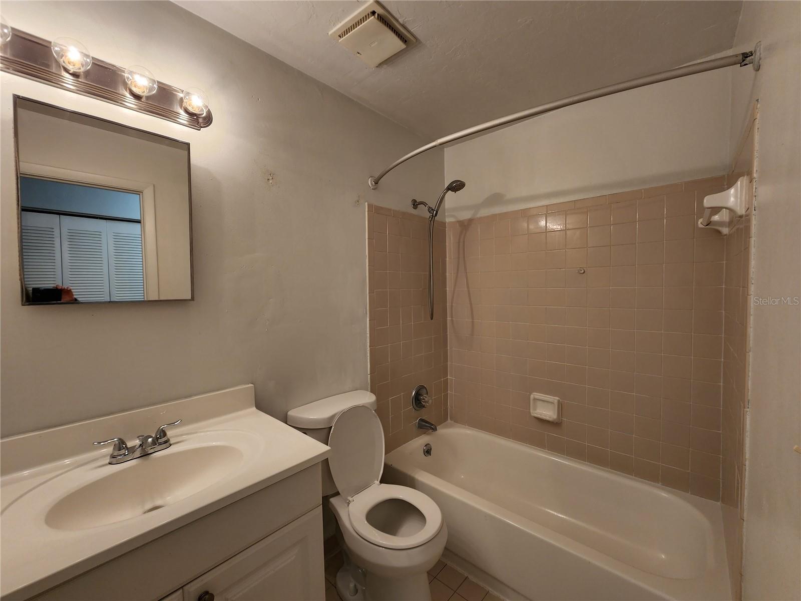 3934 SW 26 DR #6, GAINESVILLE, FL, 32608