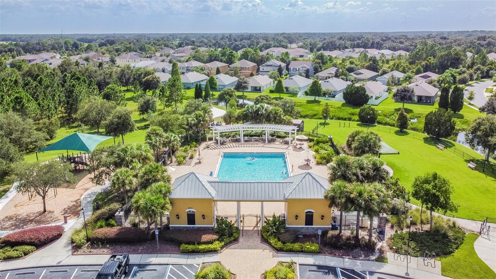 6944 RUNNER OAK DR, WESLEY CHAPEL, FL, 33545
