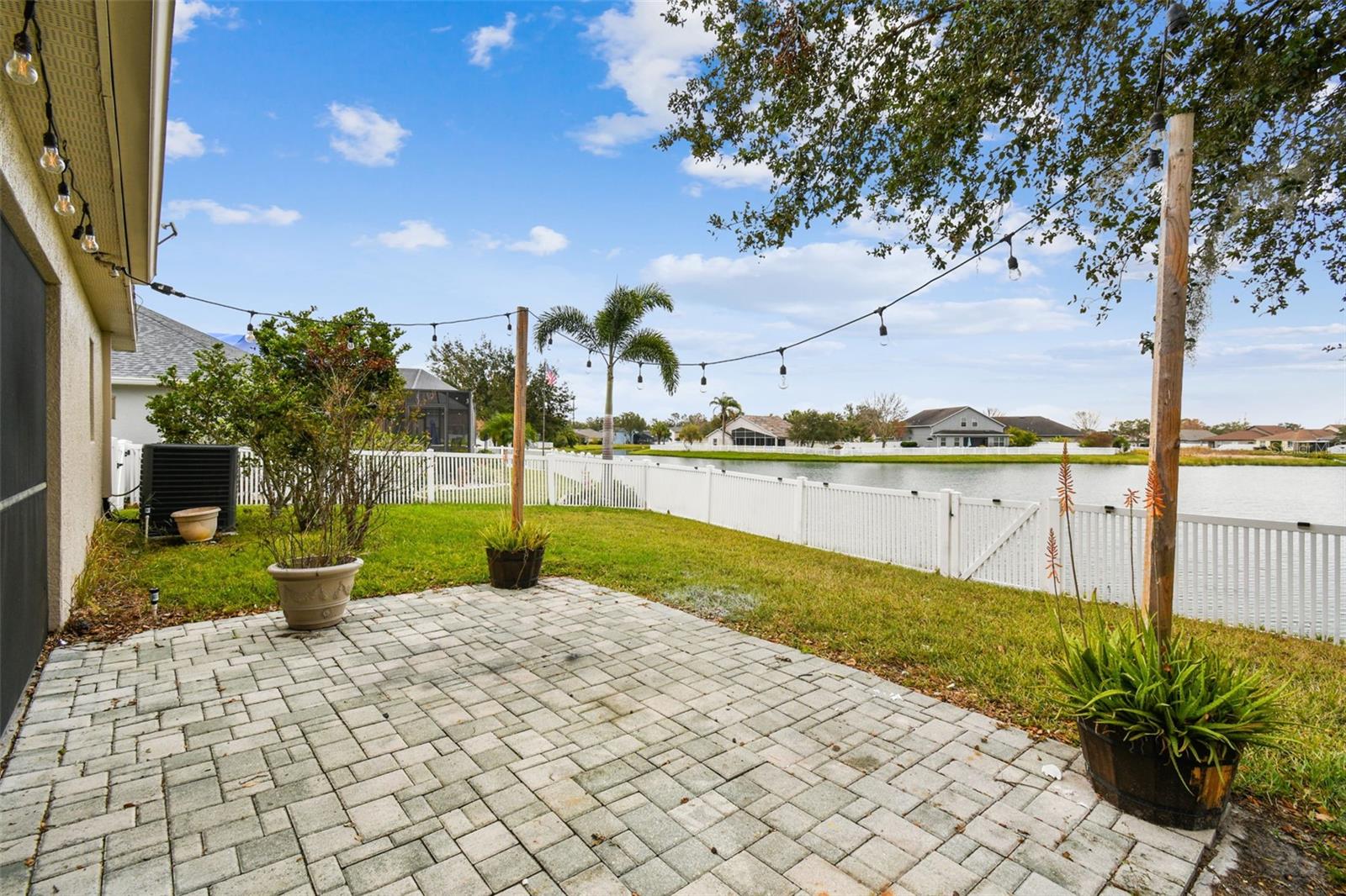 6944 RUNNER OAK DR, WESLEY CHAPEL, FL, 33545