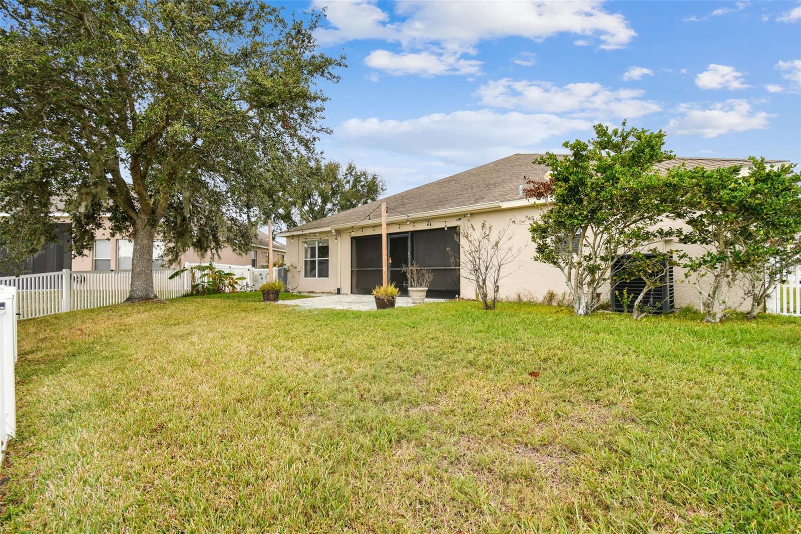 6944 RUNNER OAK DR, WESLEY CHAPEL, FL, 33545