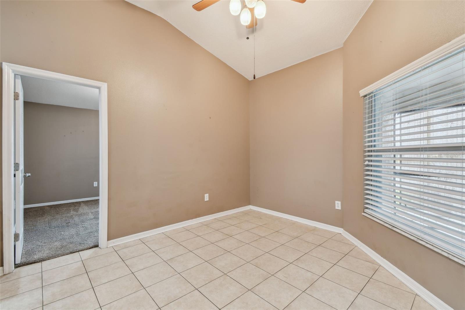 6944 RUNNER OAK DR, WESLEY CHAPEL, FL, 33545