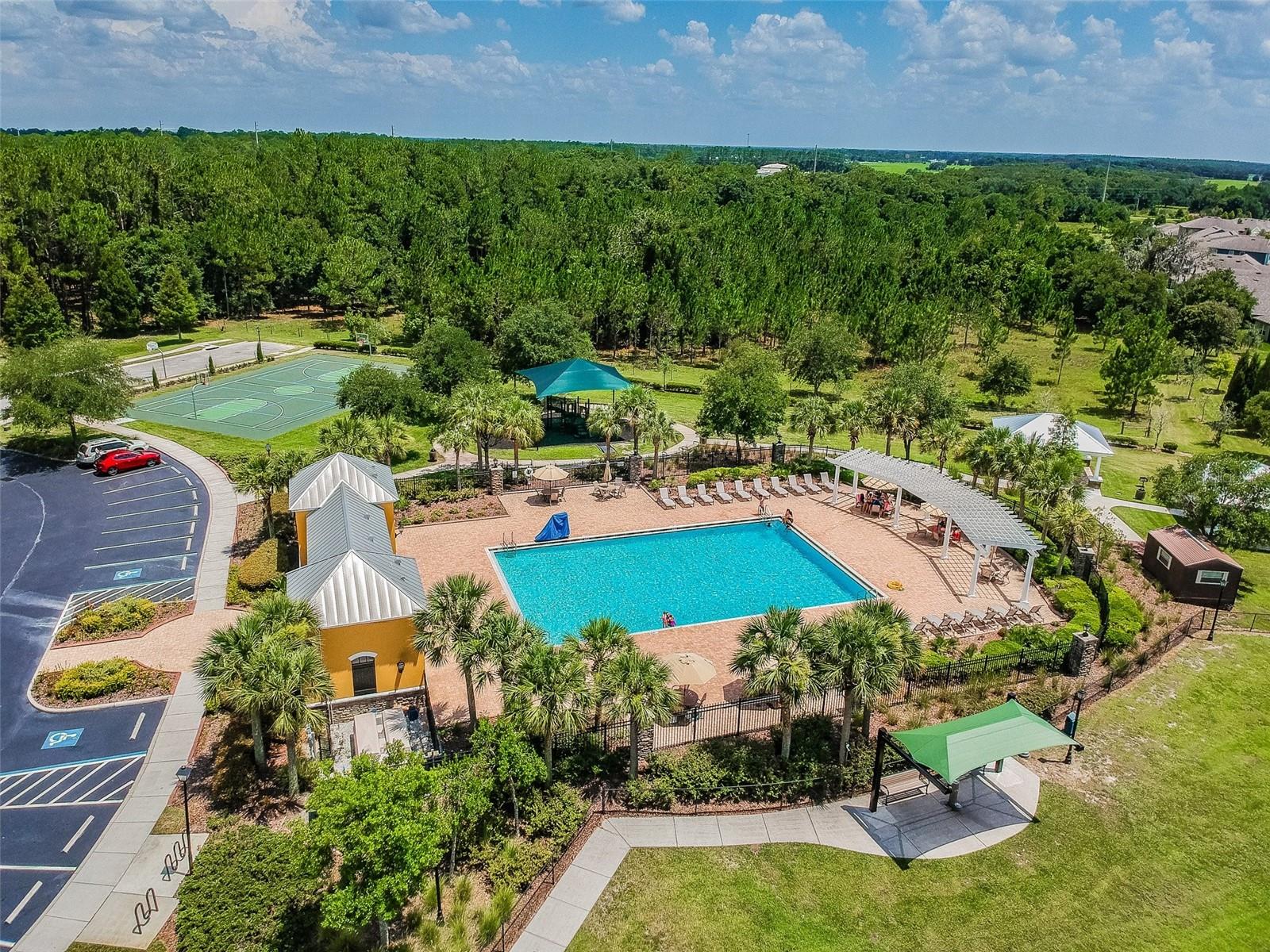 6944 RUNNER OAK DR, WESLEY CHAPEL, FL, 33545