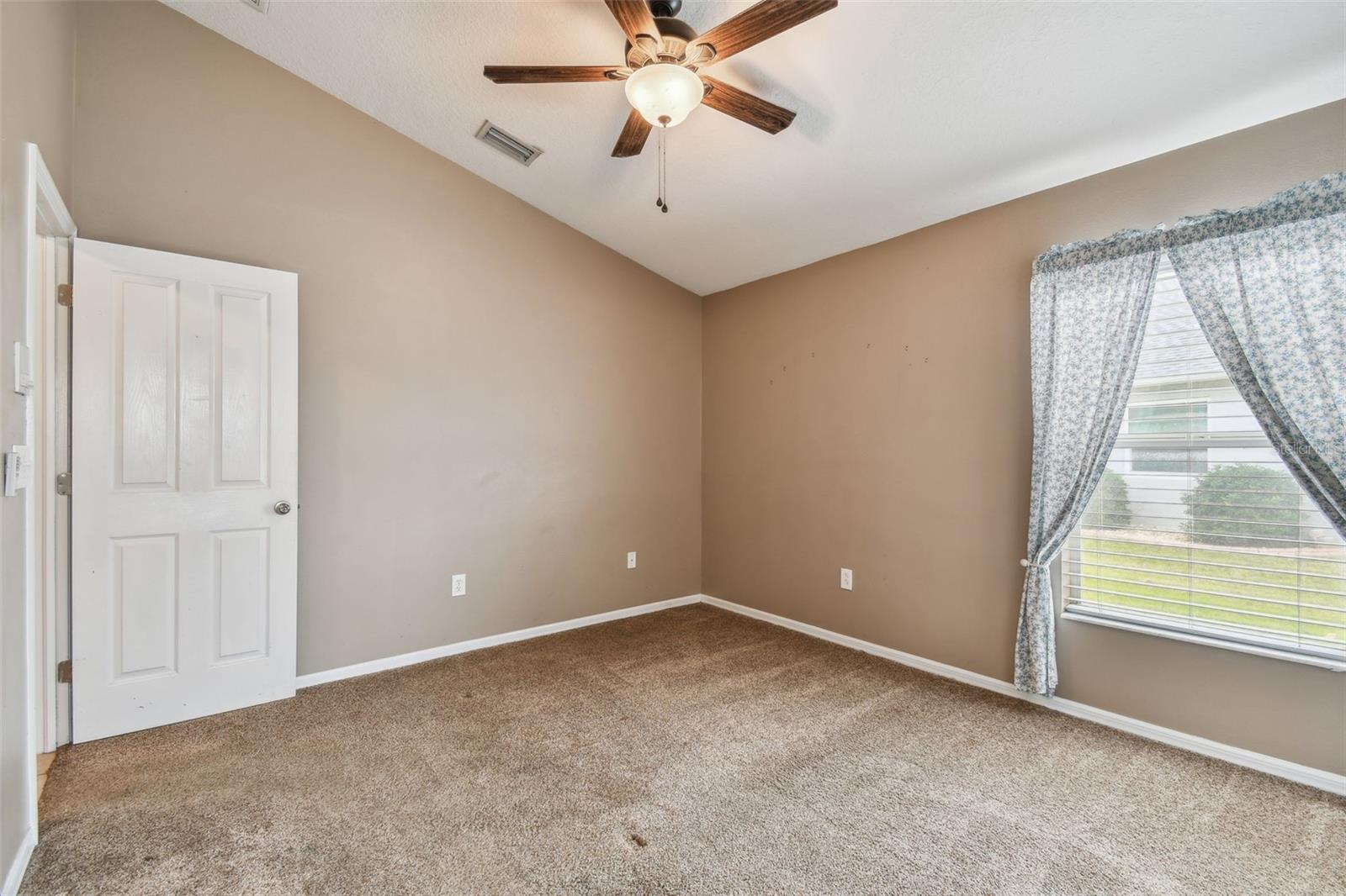 6944 RUNNER OAK DR, WESLEY CHAPEL, FL, 33545