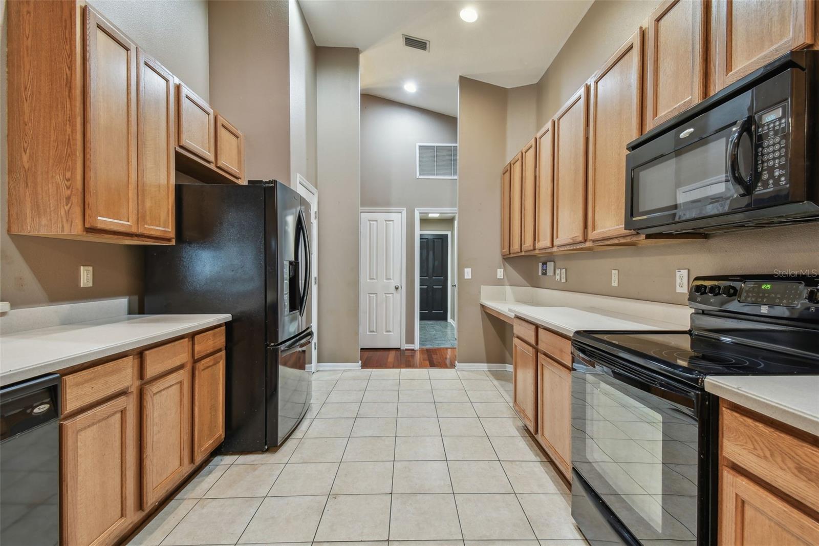6944 RUNNER OAK DR, WESLEY CHAPEL, FL, 33545