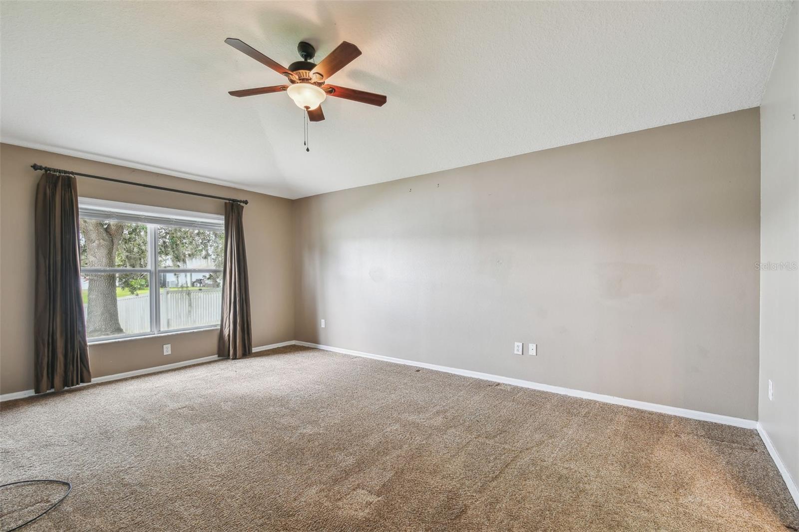 6944 RUNNER OAK DR, WESLEY CHAPEL, FL, 33545