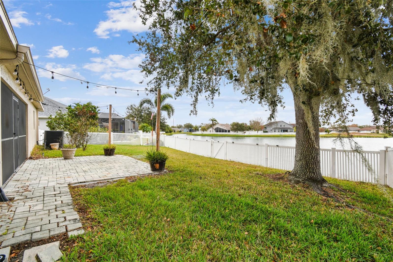 6944 RUNNER OAK DR, WESLEY CHAPEL, FL, 33545