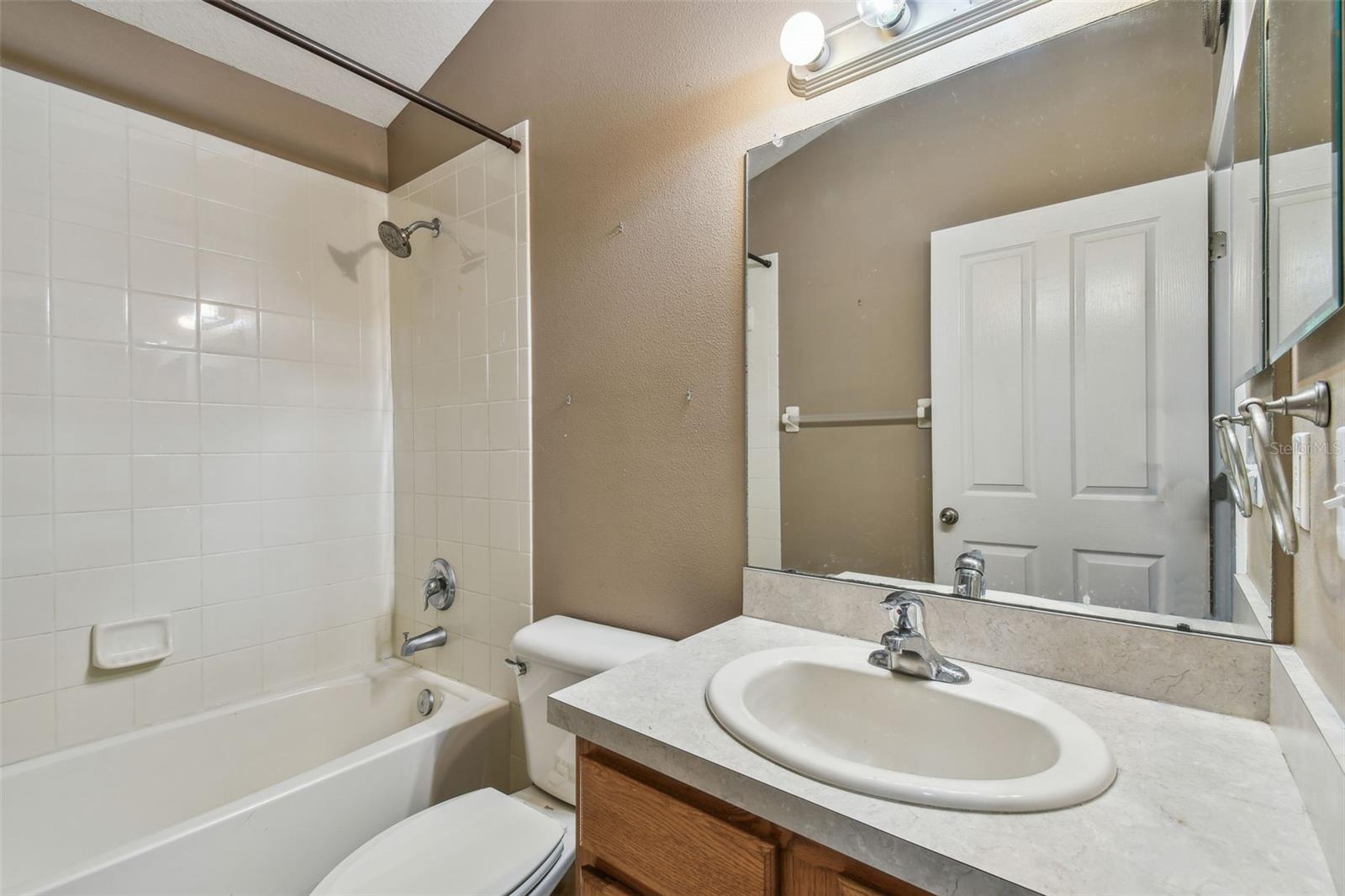 6944 RUNNER OAK DR, WESLEY CHAPEL, FL, 33545