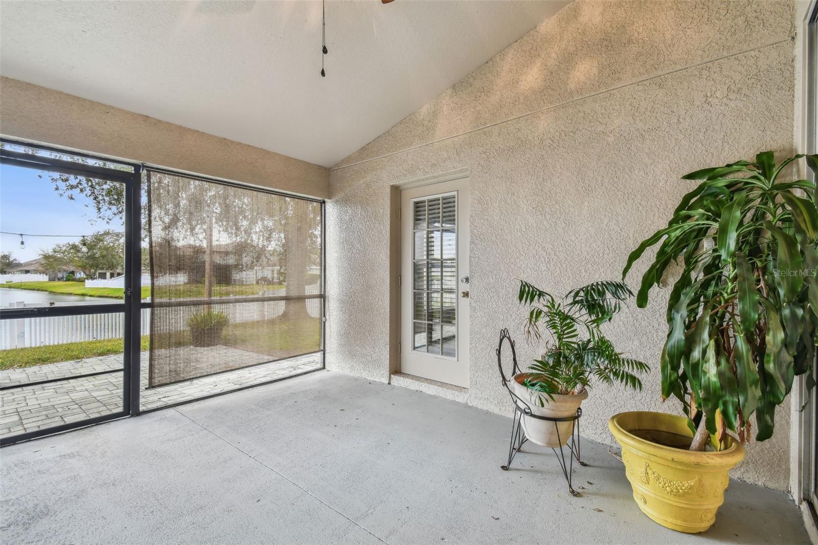 6944 RUNNER OAK DR, WESLEY CHAPEL, FL, 33545