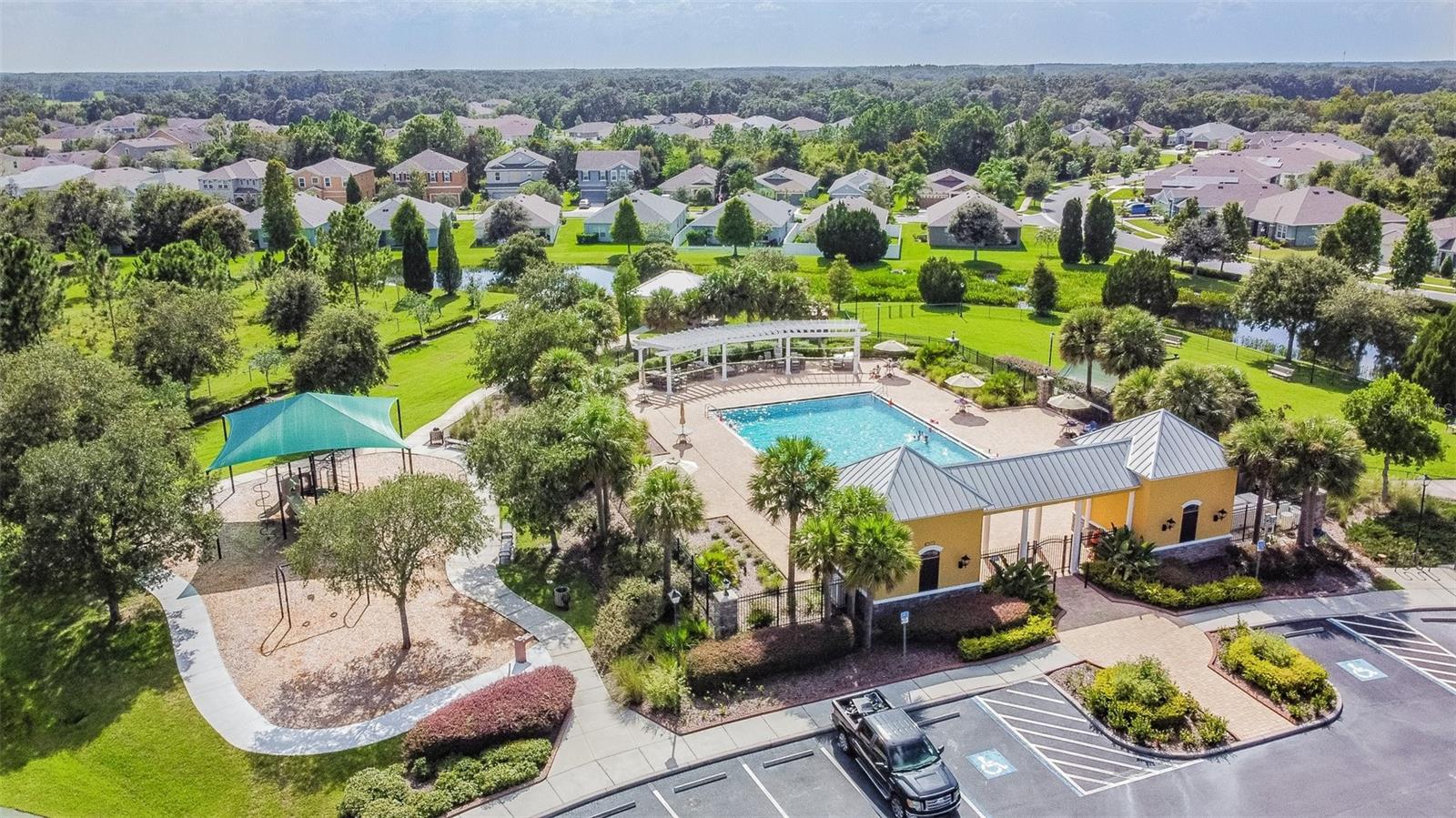 6944 RUNNER OAK DR, WESLEY CHAPEL, FL, 33545