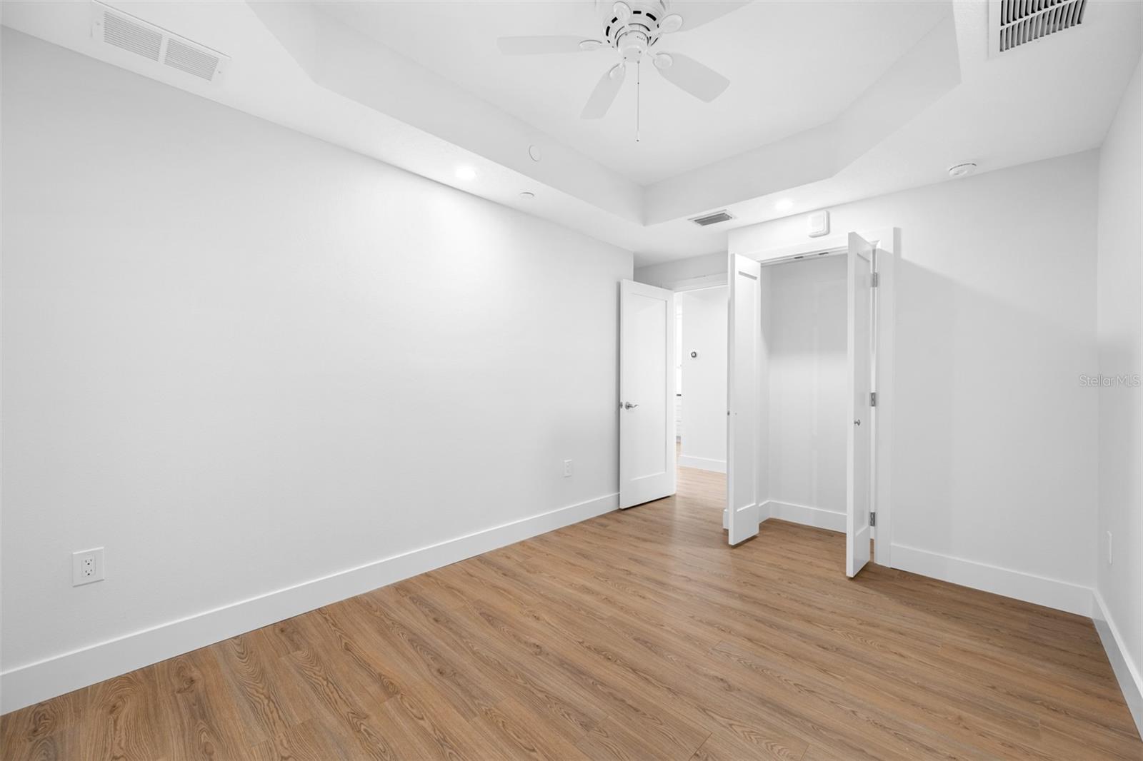 1 BEACH DR SE #1203, ST PETERSBURG, FL, 33701