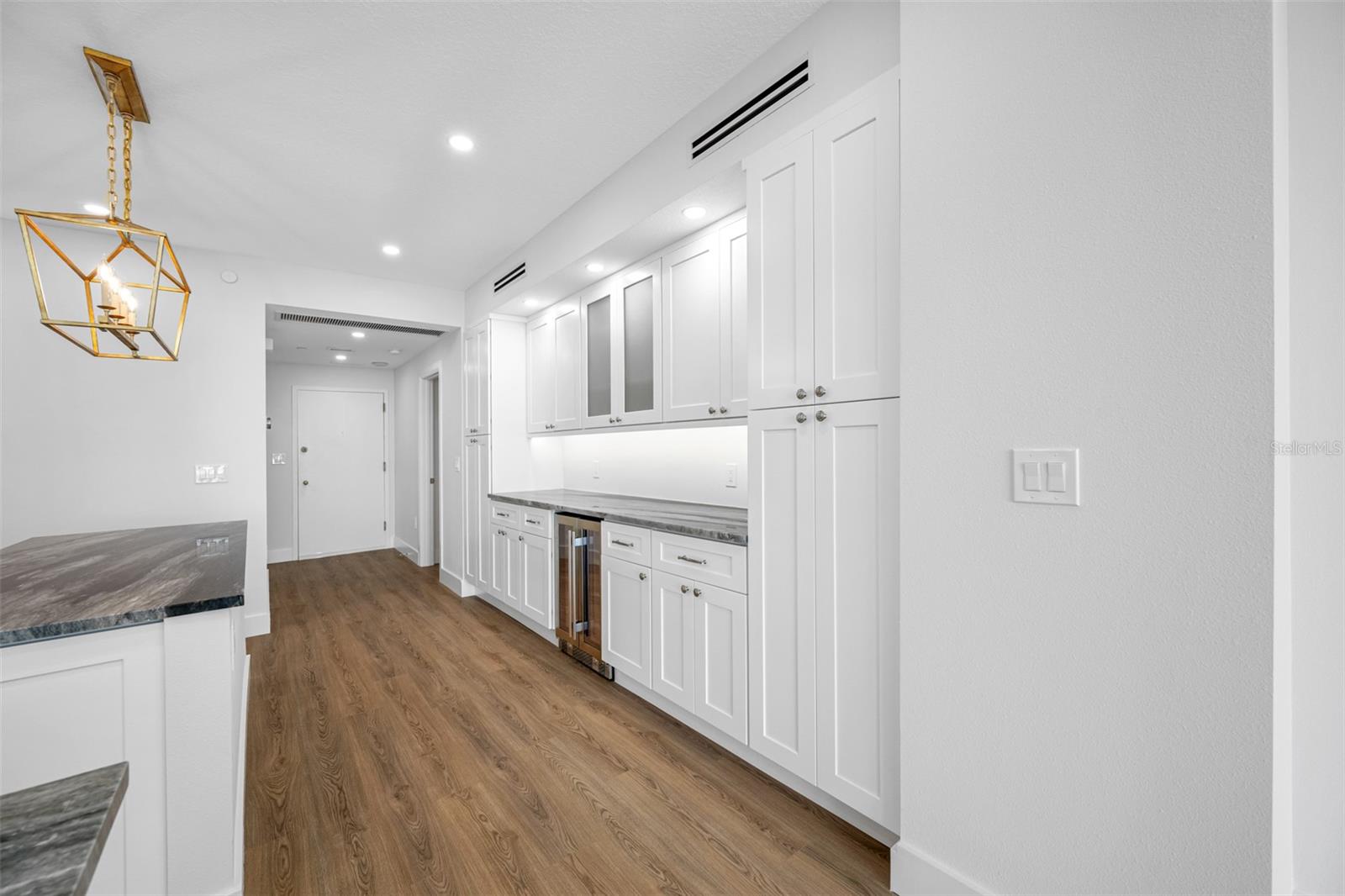 1 BEACH DR SE #1203, ST PETERSBURG, FL, 33701