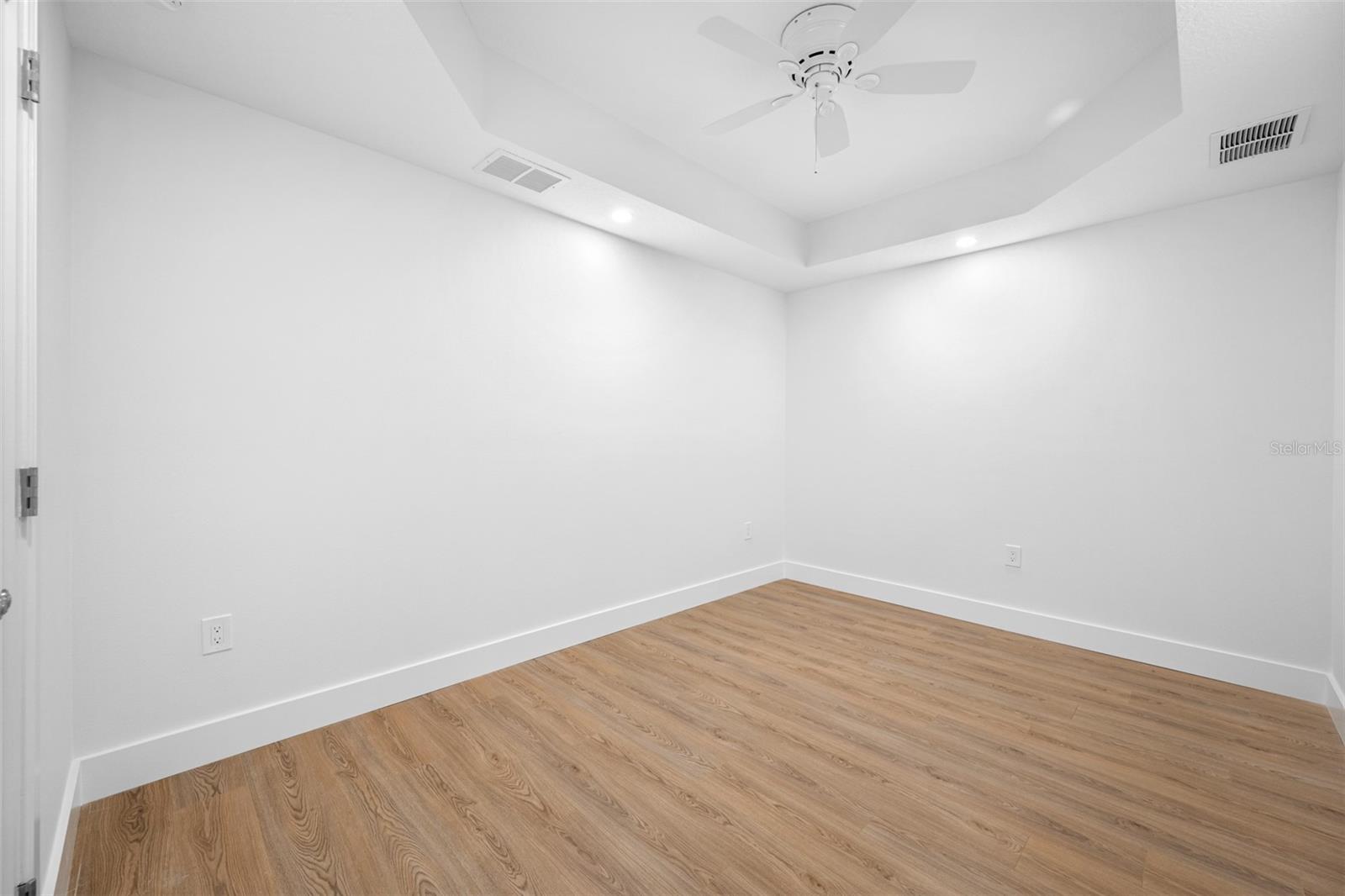 1 BEACH DR SE #1203, ST PETERSBURG, FL, 33701