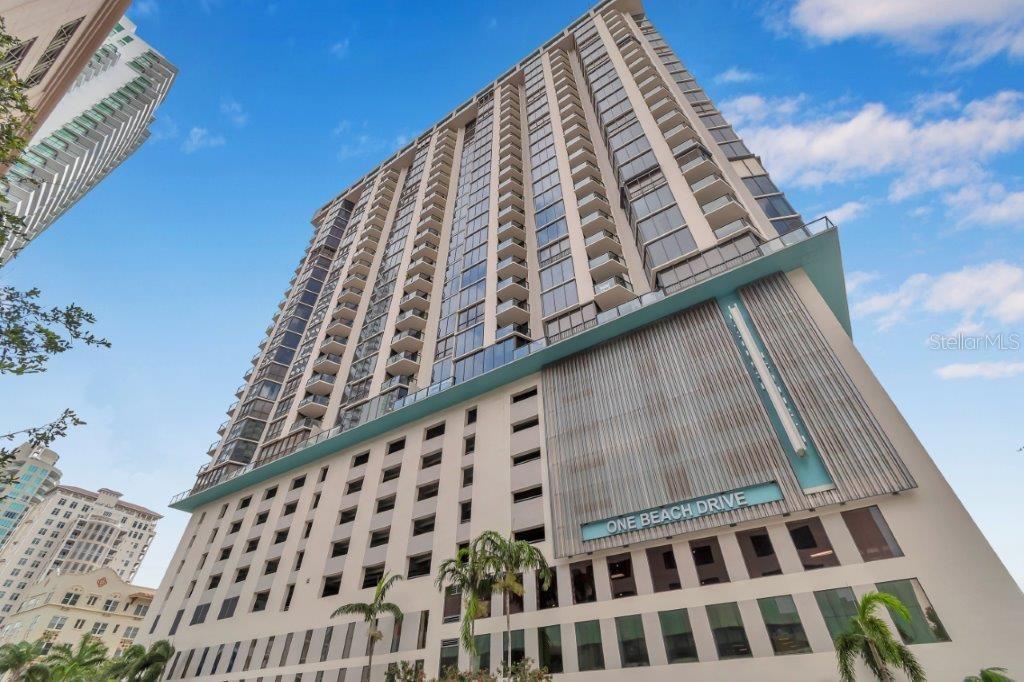 1 BEACH DR SE #1203, ST PETERSBURG, FL, 33701