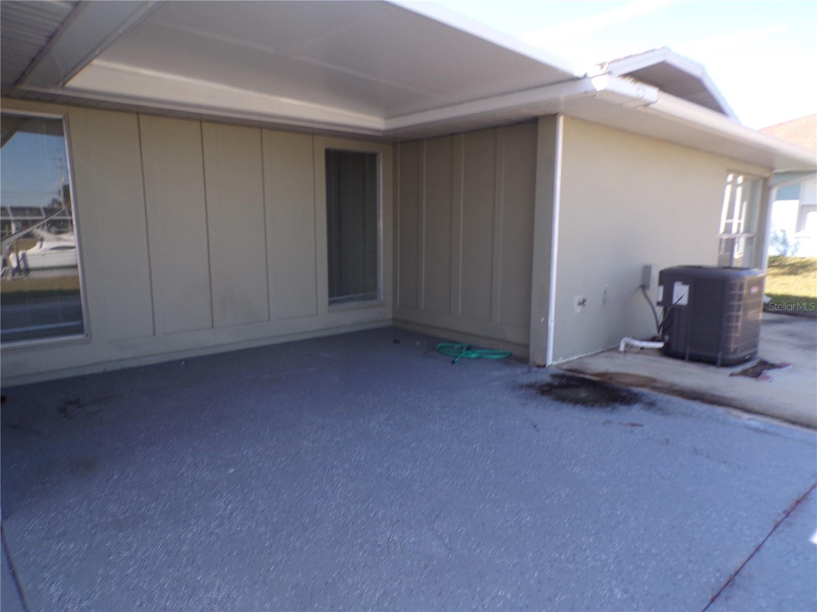 132 LELAND ST SW, PORT CHARLOTTE, FL, 33952