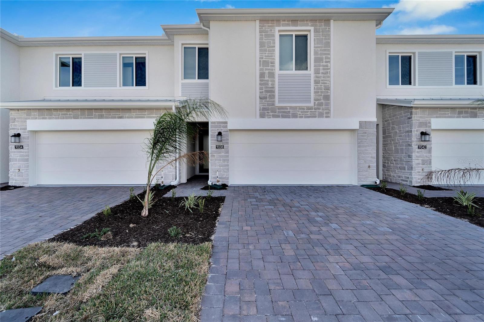 9038 MULLIGAN ISLAND LN, DAVENPORT, FL, 33896
