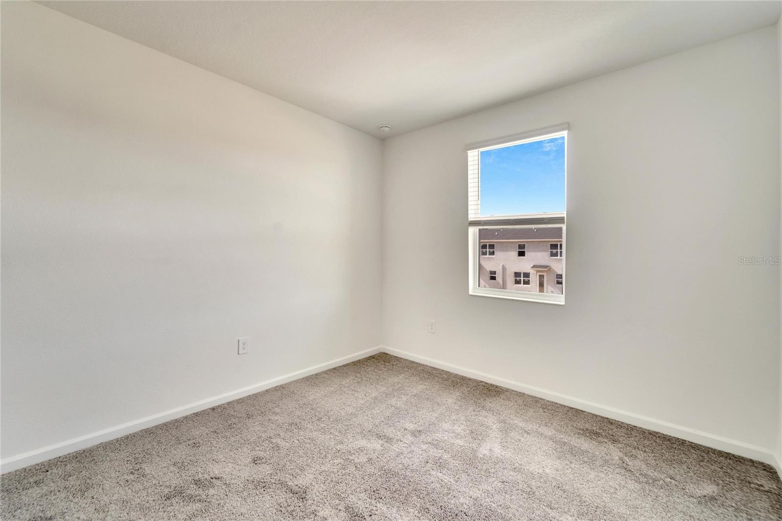 9038 MULLIGAN ISLAND LN, DAVENPORT, FL, 33896