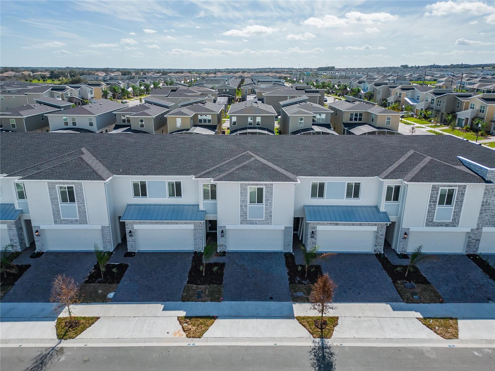 9038 MULLIGAN ISLAND LN, DAVENPORT, FL, 33896