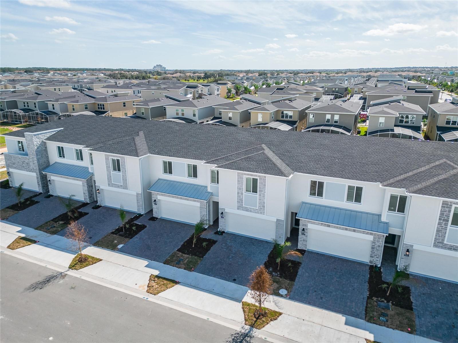 9038 MULLIGAN ISLAND LN, DAVENPORT, FL, 33896