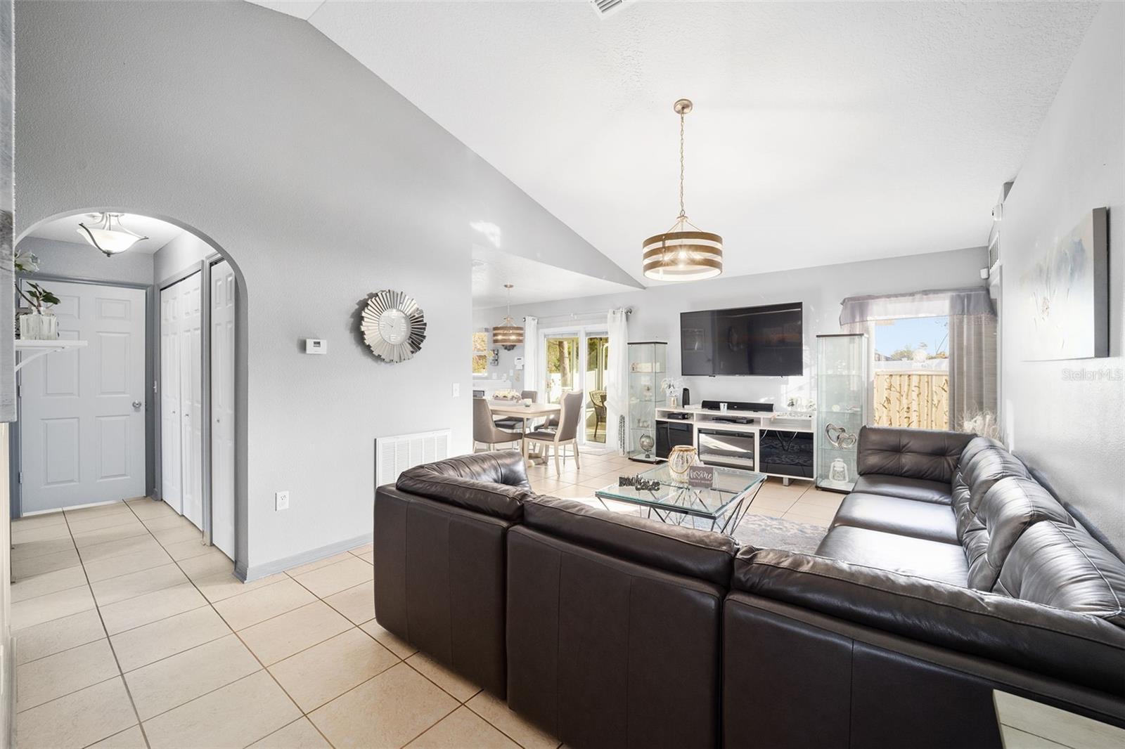 2555 SW 154TH PLACE RD, OCALA, FL, 34473