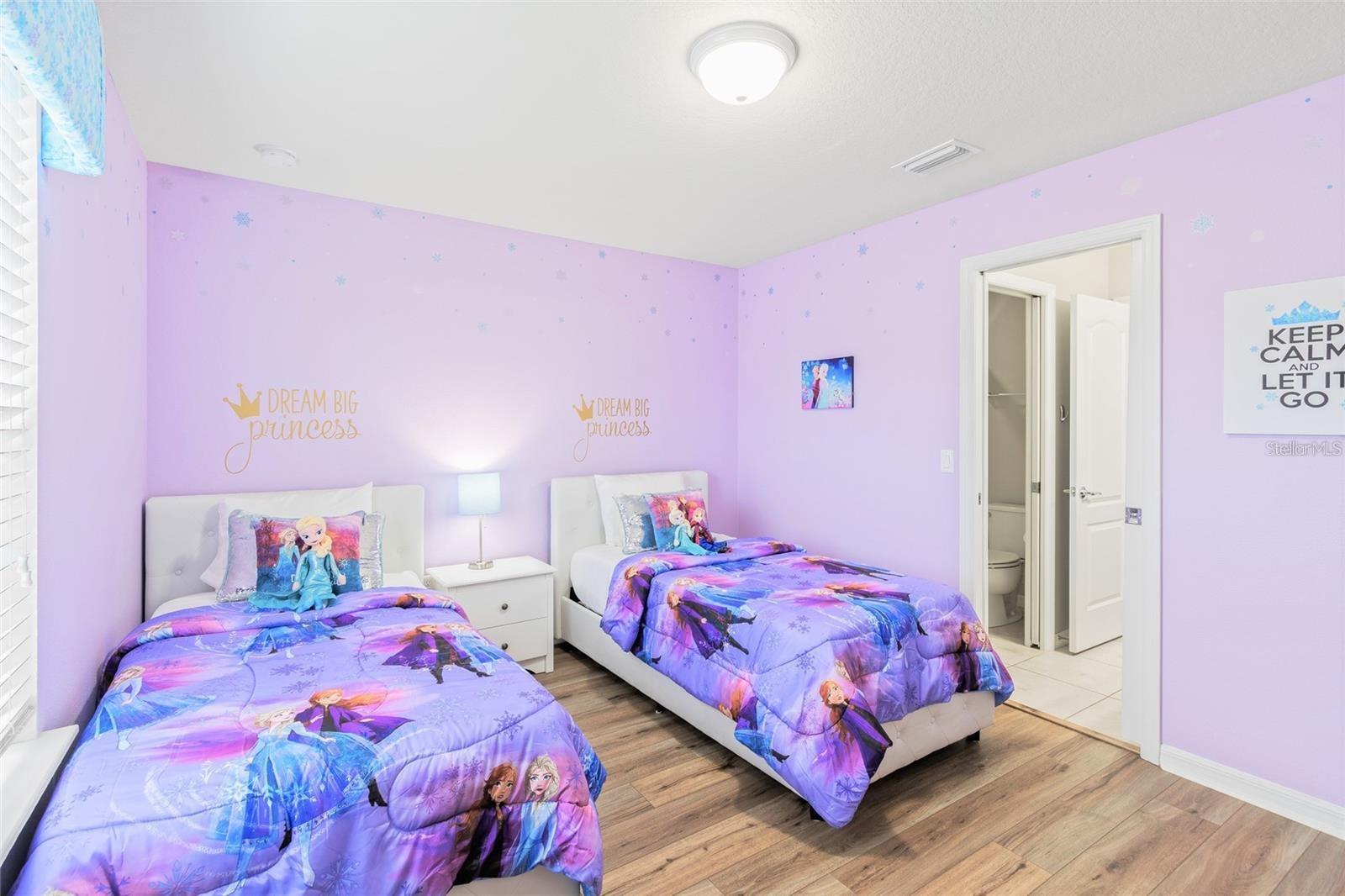 8817 MACAPA DR, KISSIMMEE, FL, 34747