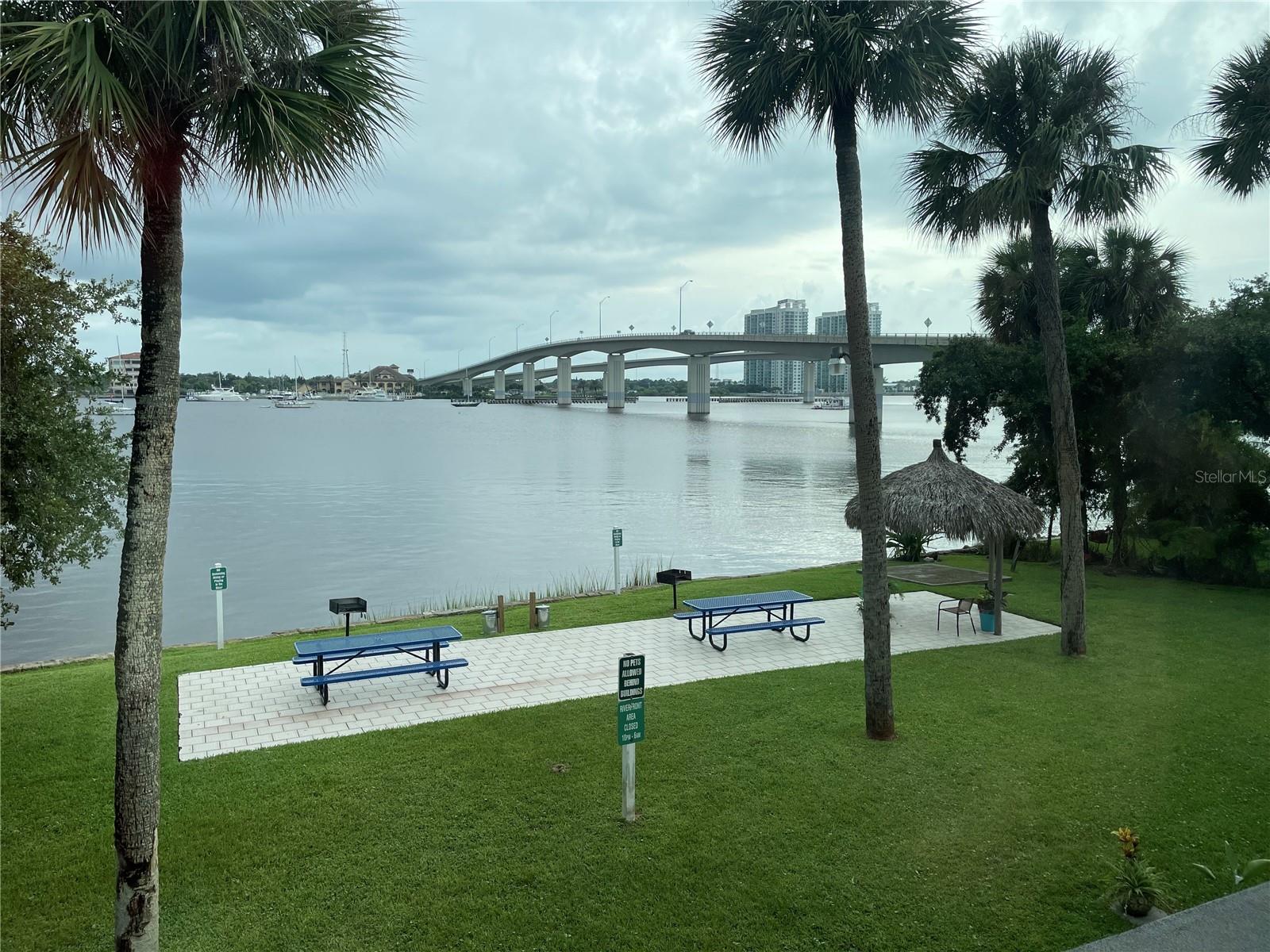 415 N HALIFAX AVE #215, DAYTONA BEACH, FL, 32118