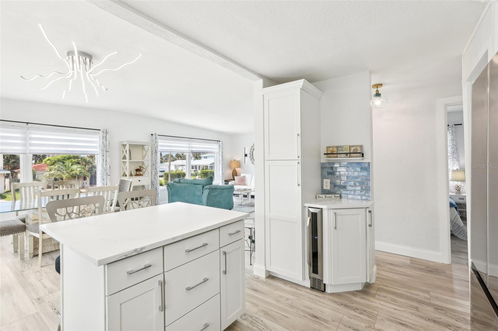 447 SEAVIEW AVE, DAYTONA BEACH, FL, 32118