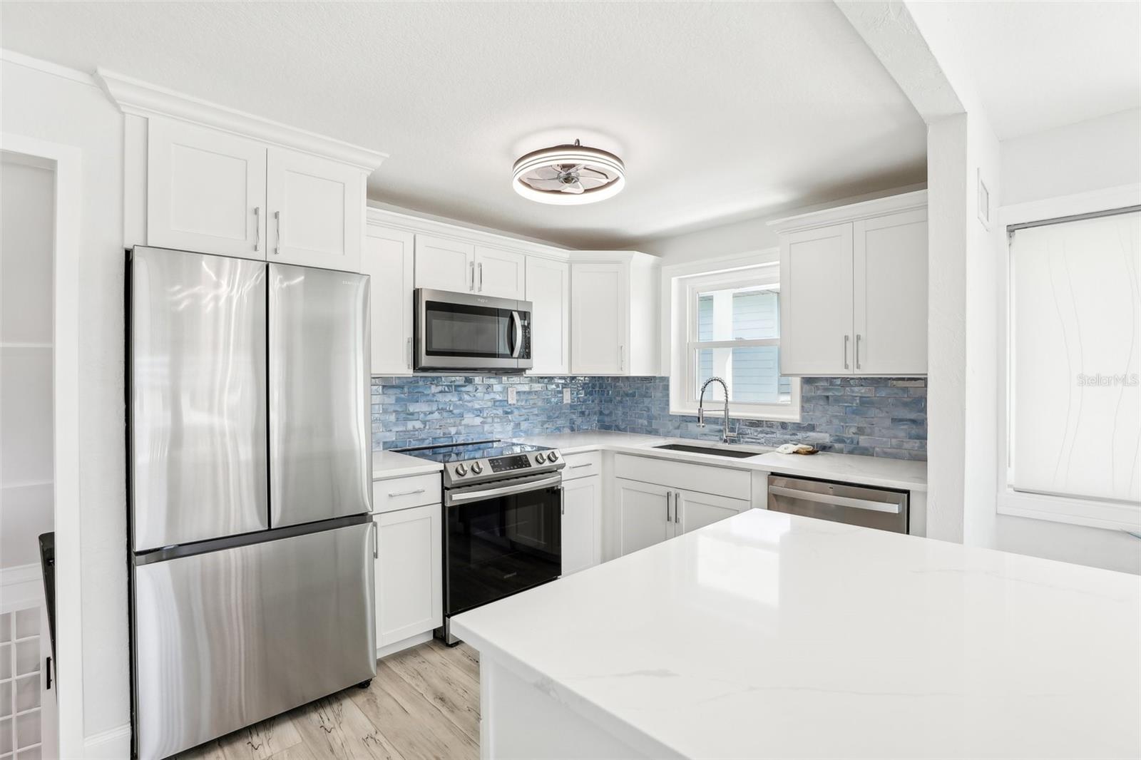 447 SEAVIEW AVE, DAYTONA BEACH, FL, 32118