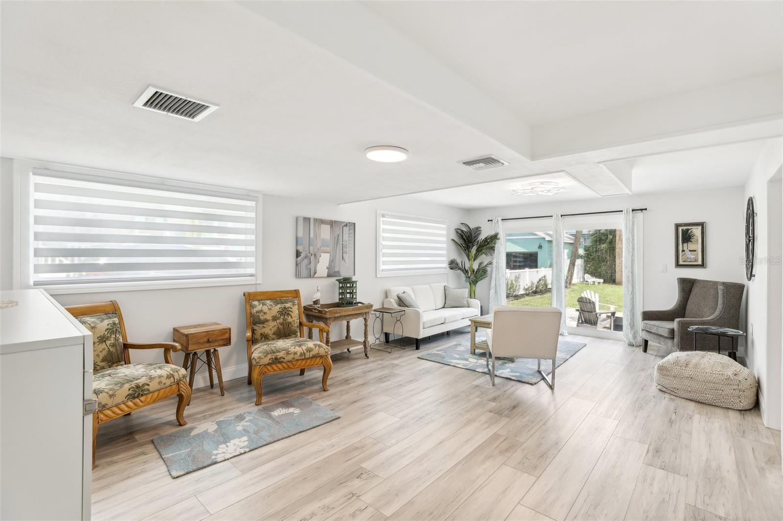 447 SEAVIEW AVE, DAYTONA BEACH, FL, 32118