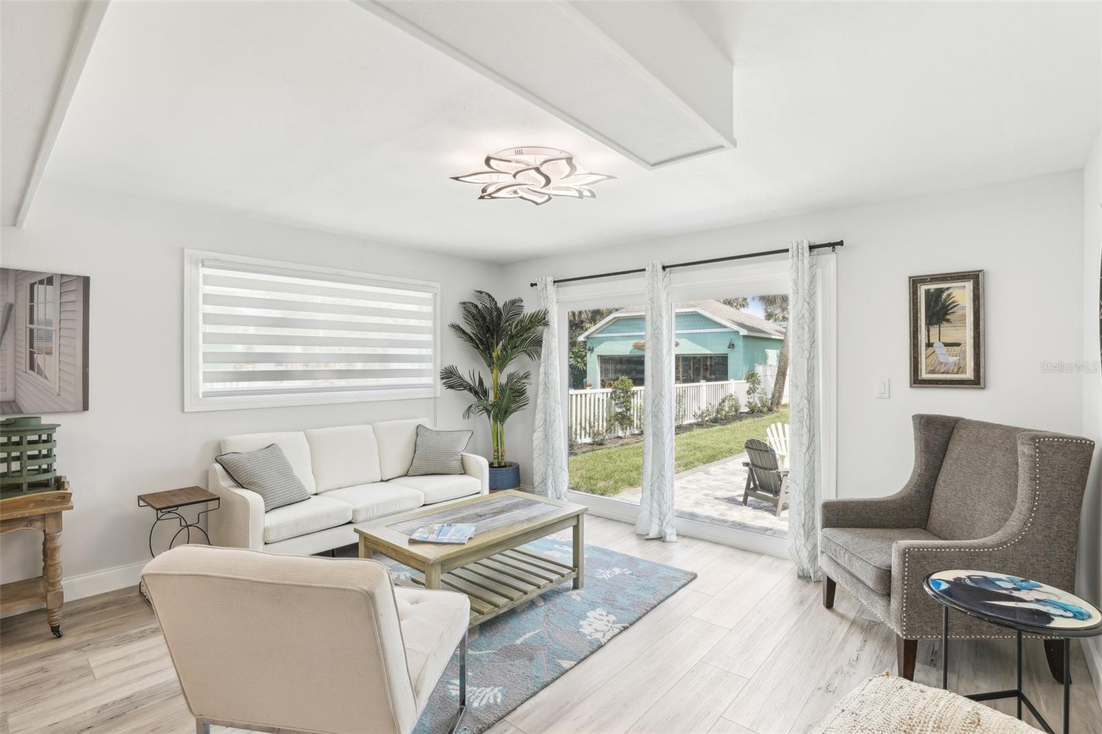 447 SEAVIEW AVE, DAYTONA BEACH, FL, 32118