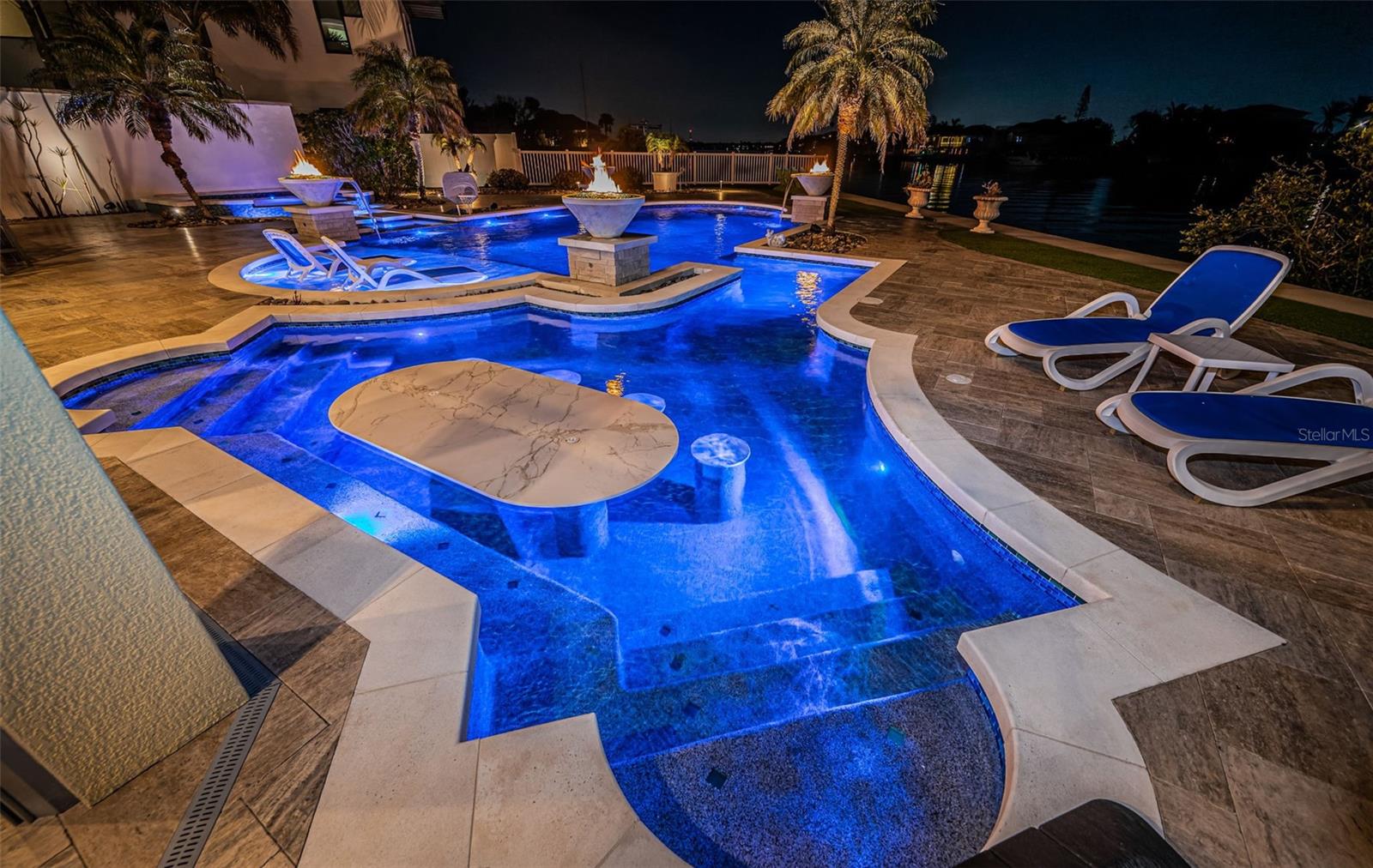 335 BATH CLUB BLVD S, NORTH REDINGTON BEACH, FL, 33708