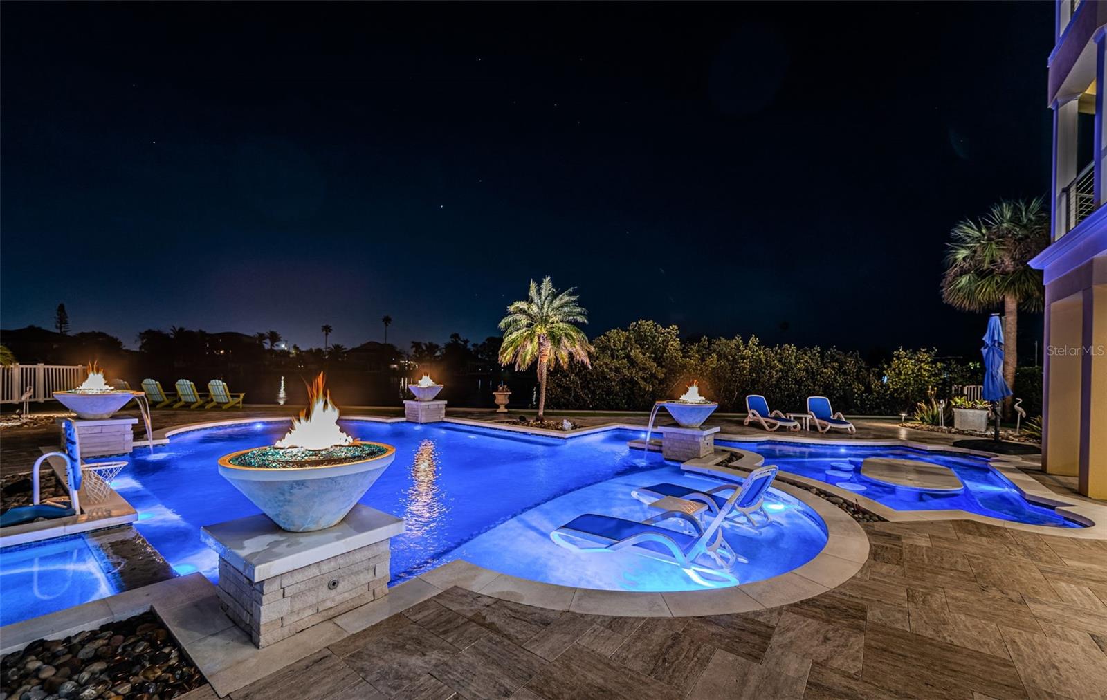 335 BATH CLUB BLVD S, NORTH REDINGTON BEACH, FL, 33708