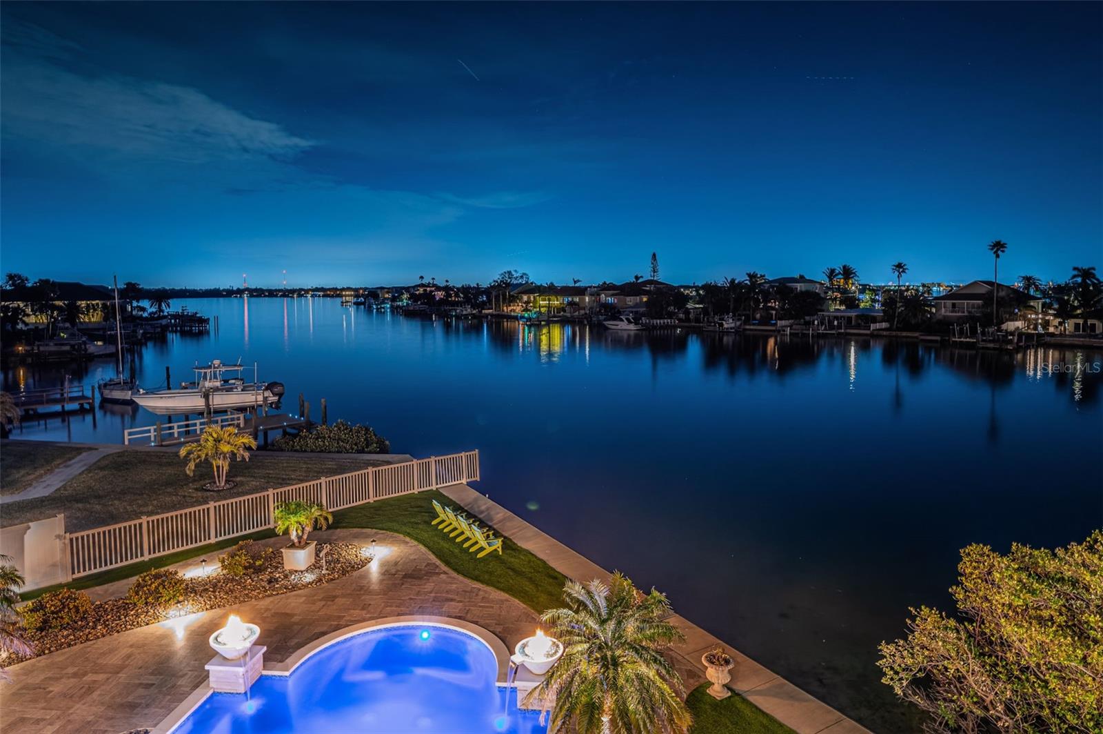 335 BATH CLUB BLVD S, NORTH REDINGTON BEACH, FL, 33708