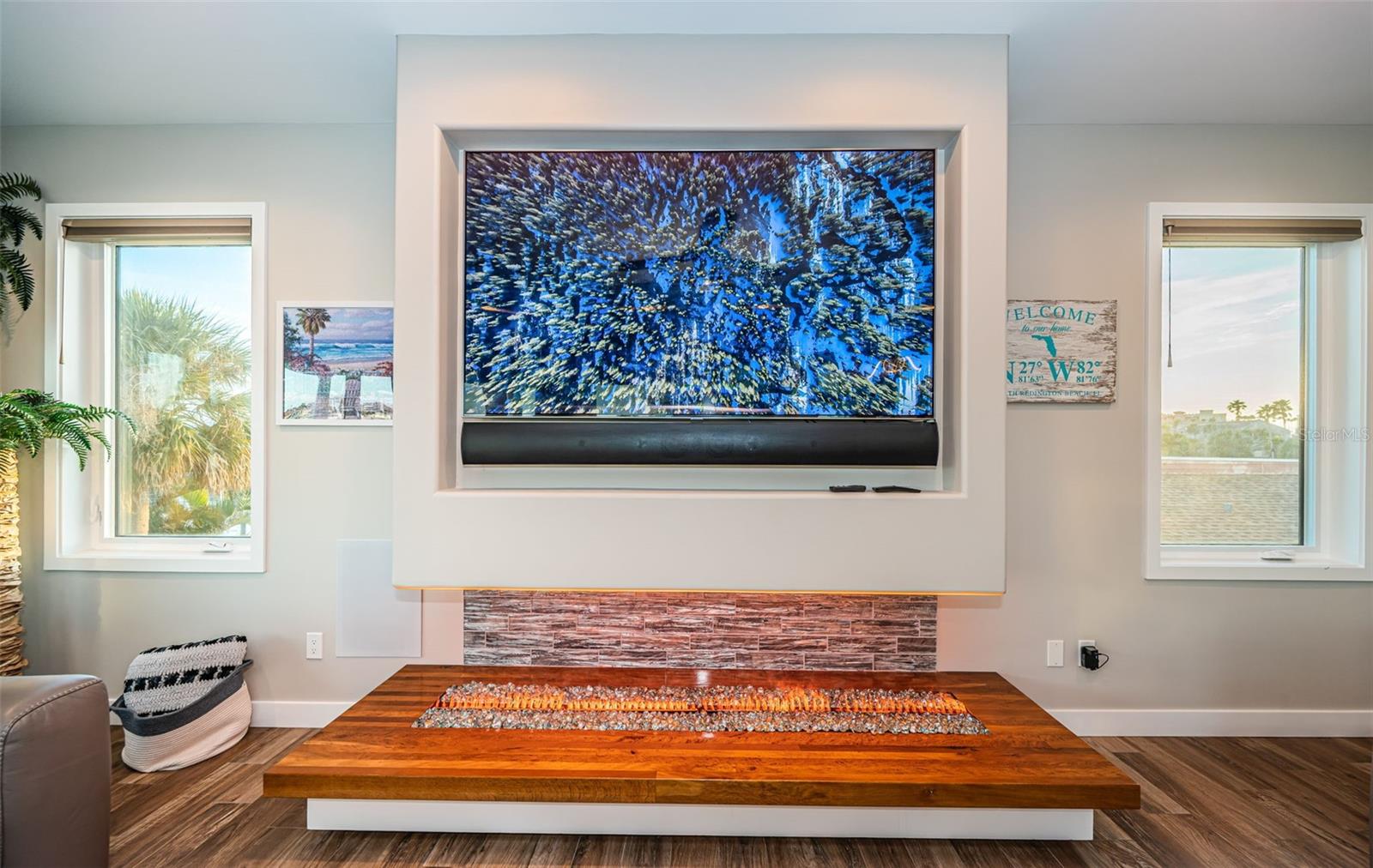 335 BATH CLUB BLVD S, NORTH REDINGTON BEACH, FL, 33708