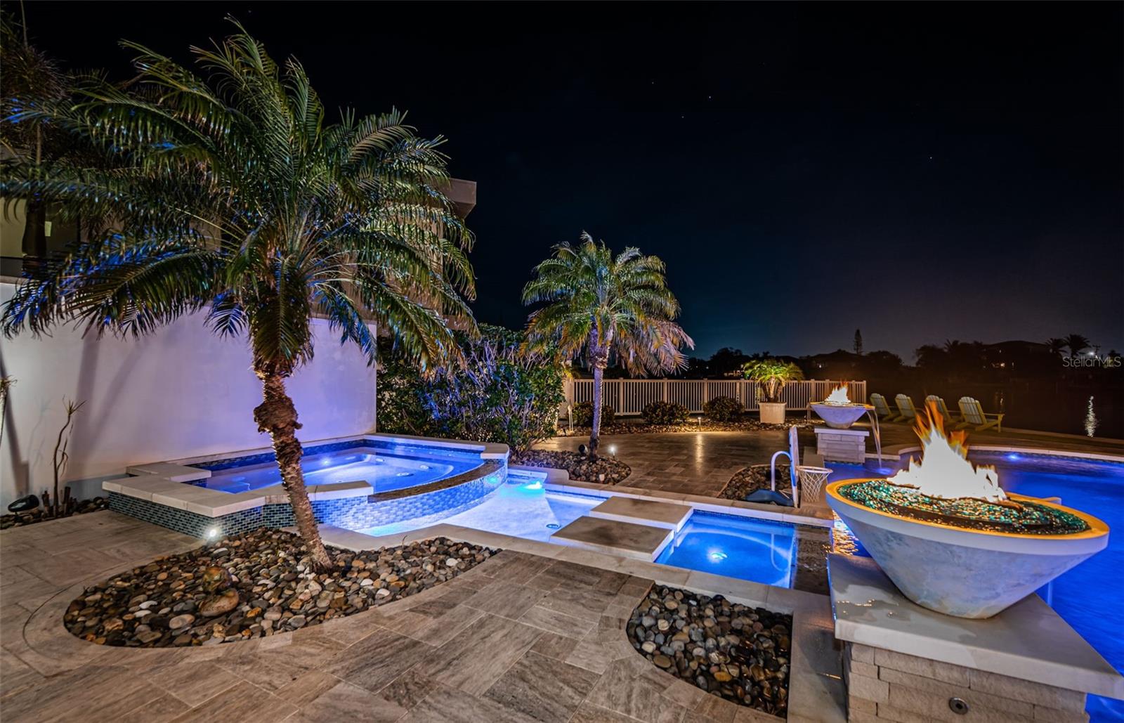 335 BATH CLUB BLVD S, NORTH REDINGTON BEACH, FL, 33708