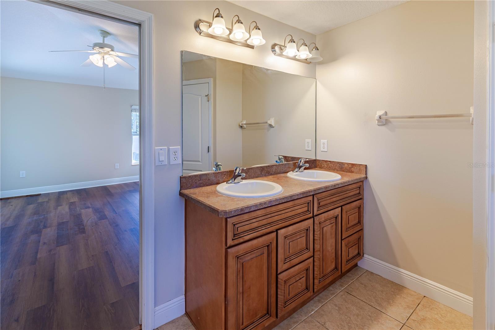 942 PALO ALTO ST SE, PALM BAY, FL, 32909