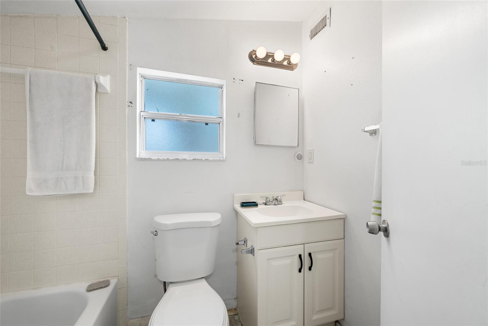 710 SEMINOLE ST, CLEARWATER, FL, 33755