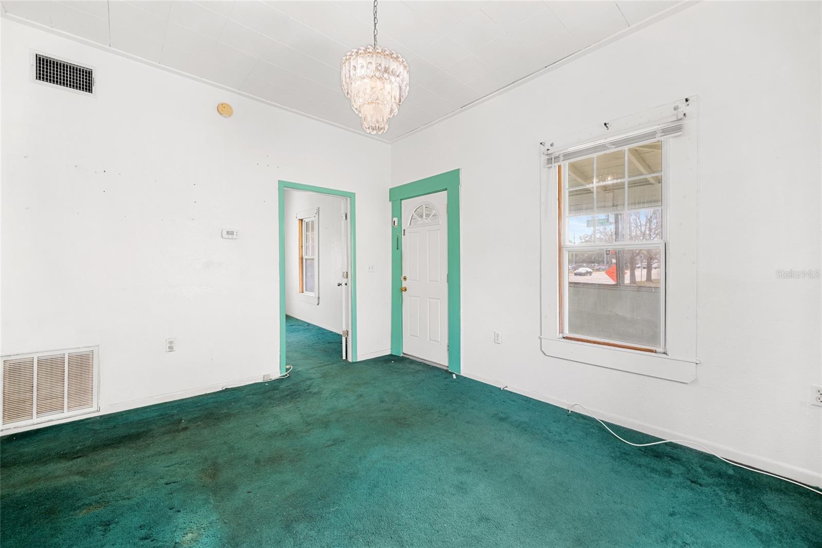 710 SEMINOLE ST, CLEARWATER, FL, 33755