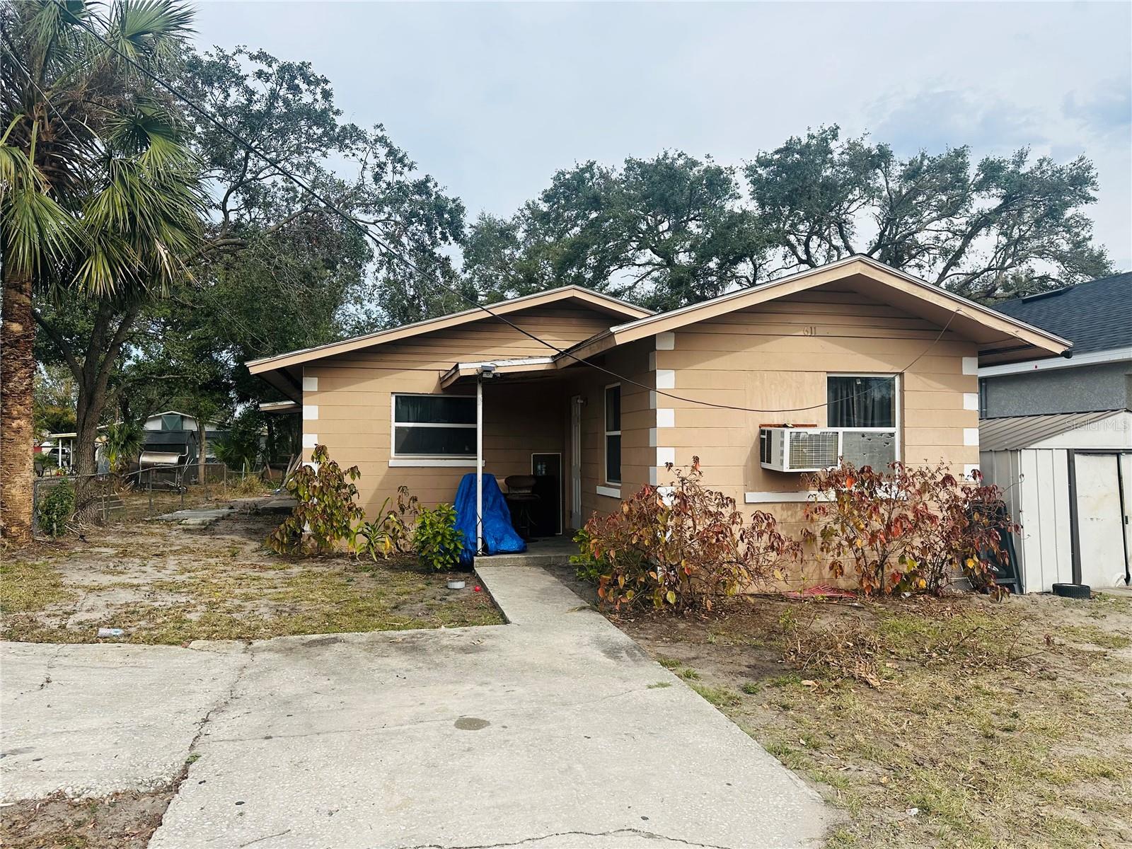 611 AVENUE S NE, WINTER HAVEN, FL, 33881