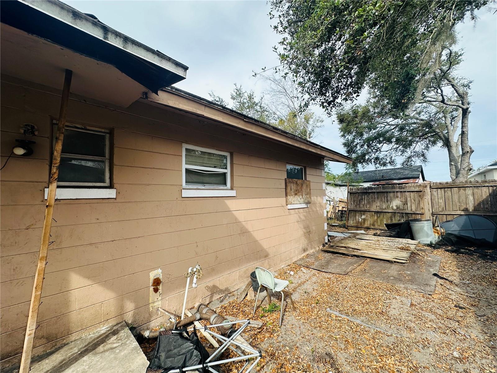 611 AVENUE S NE, WINTER HAVEN, FL, 33881