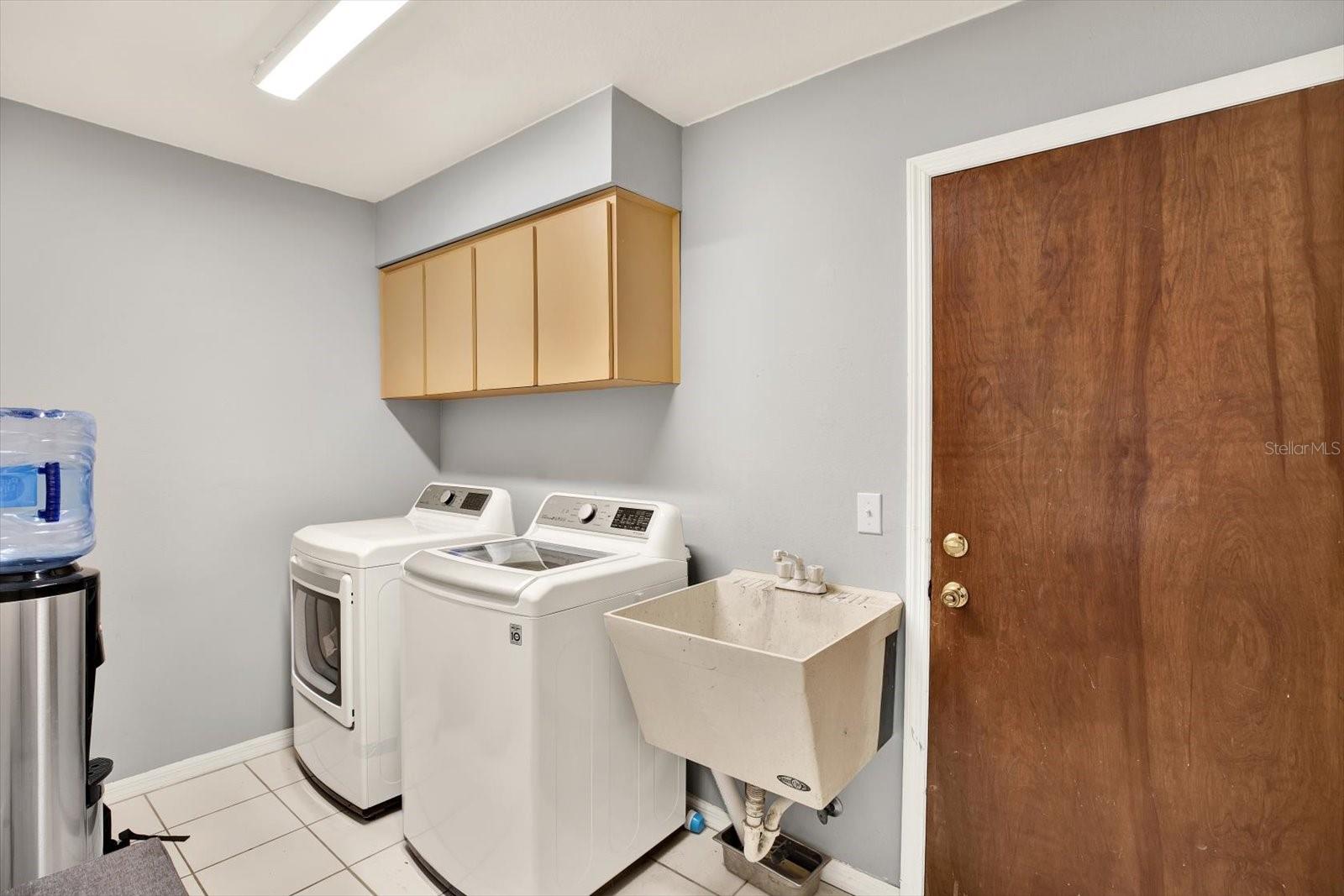 4604 WESTFORD CIR, TAMPA, FL, 33618