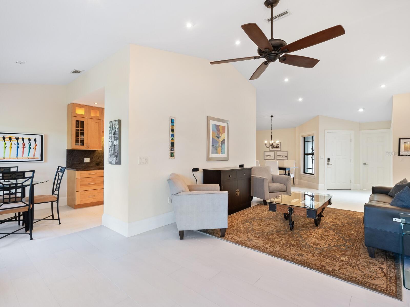1666 PINTAIL WAY #9, SARASOTA, FL, 34231