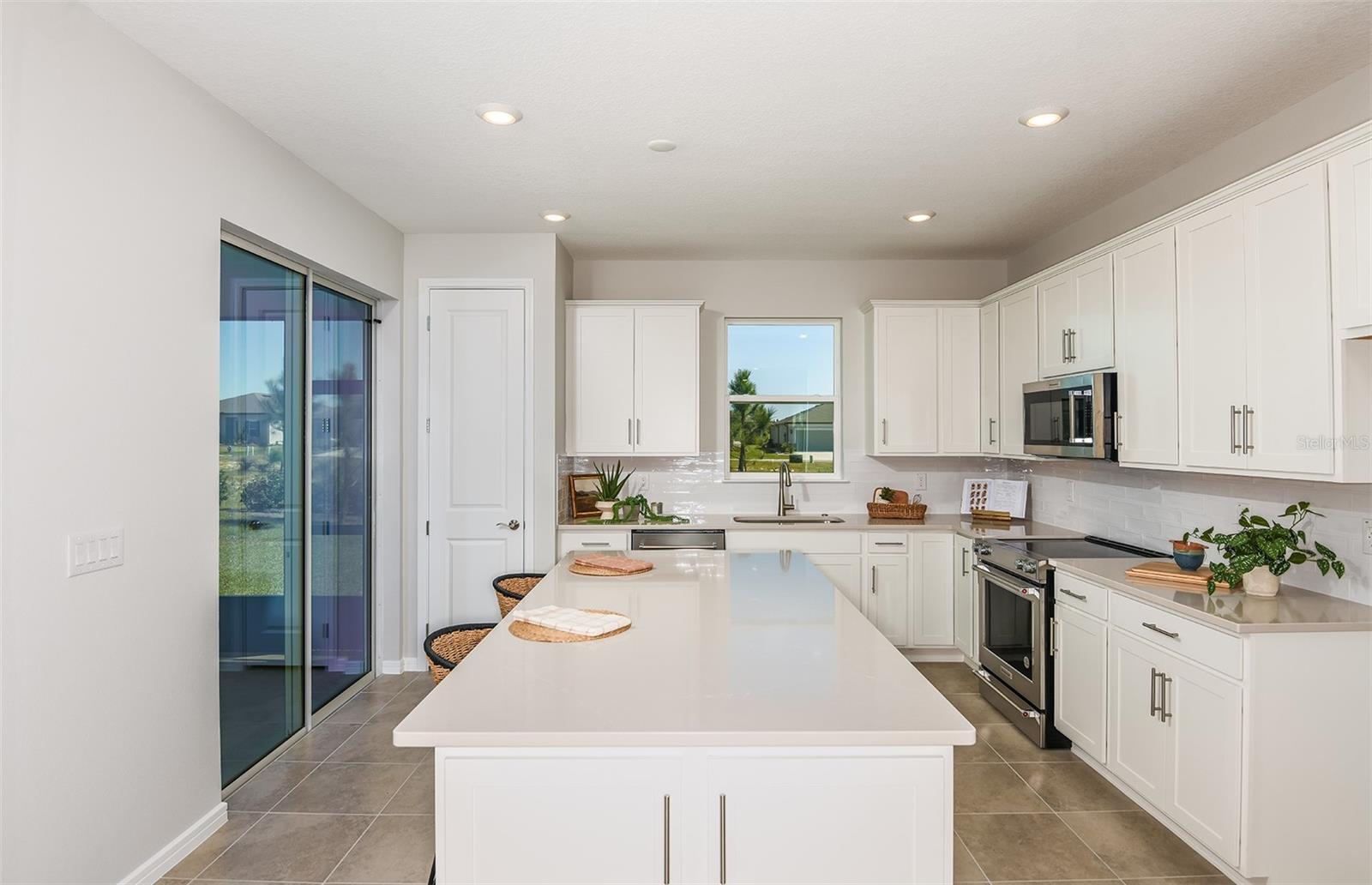 5879 SW 87TH AVE, OCALA, FL, 34481