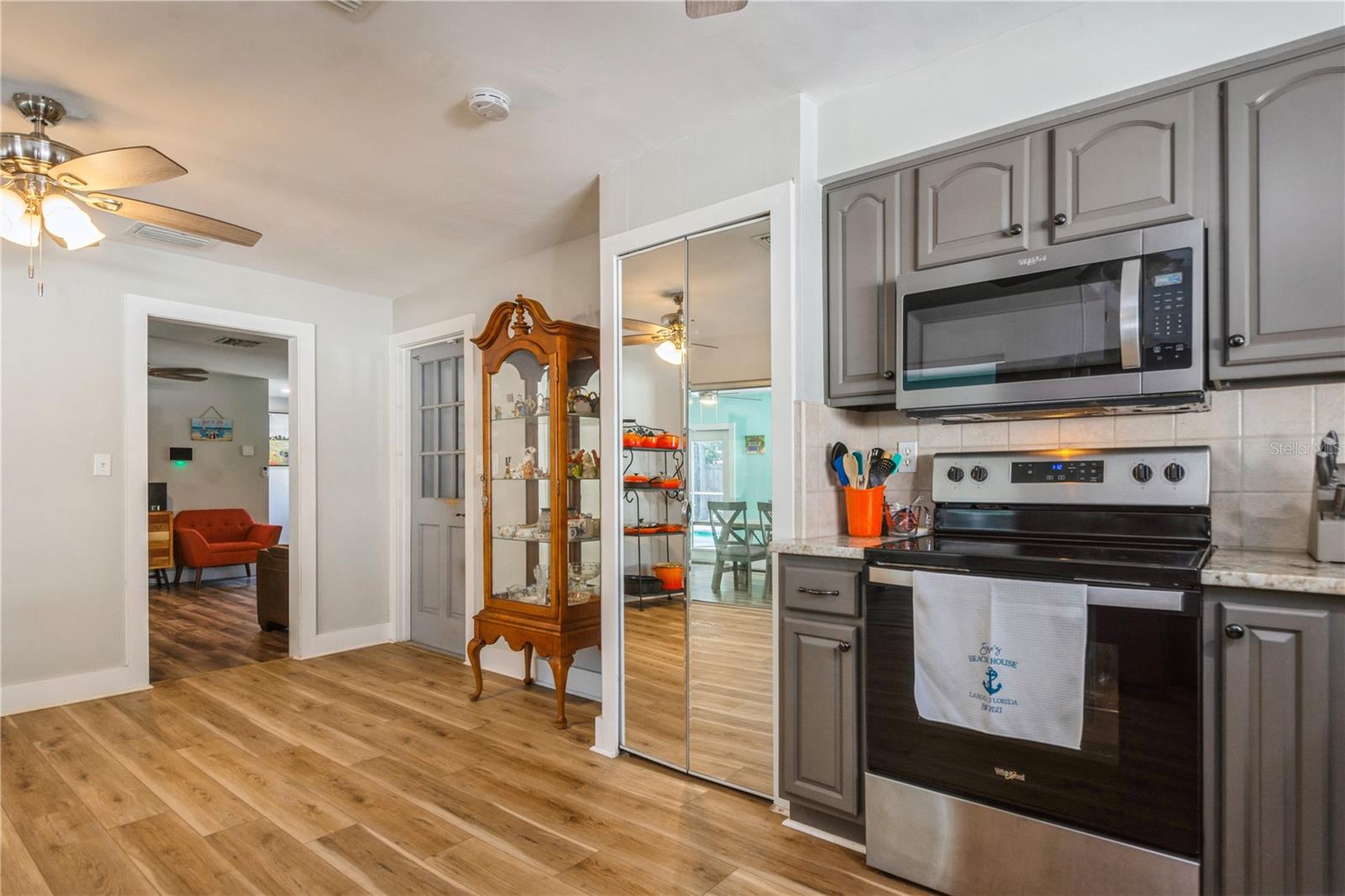 11453 IMPERIAL GROVE DR E, LARGO, FL, 33774